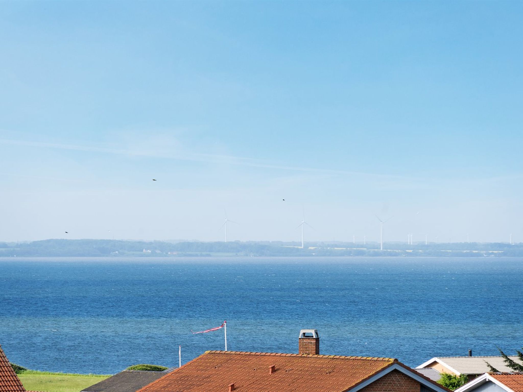 "Pavo" - 300m to the fjord-Buiten
