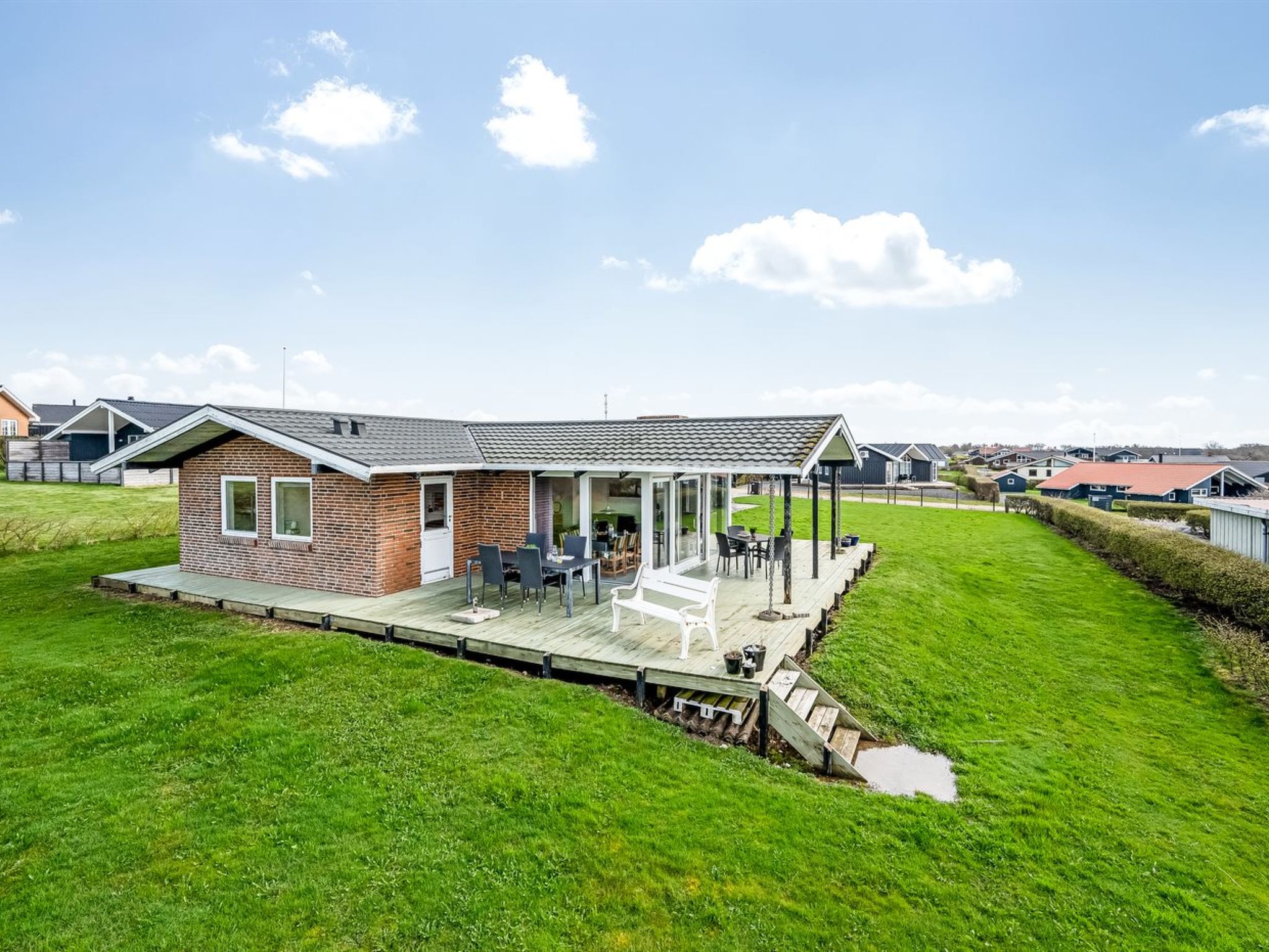 "Kirsa" - 200m to the fjord-Buiten