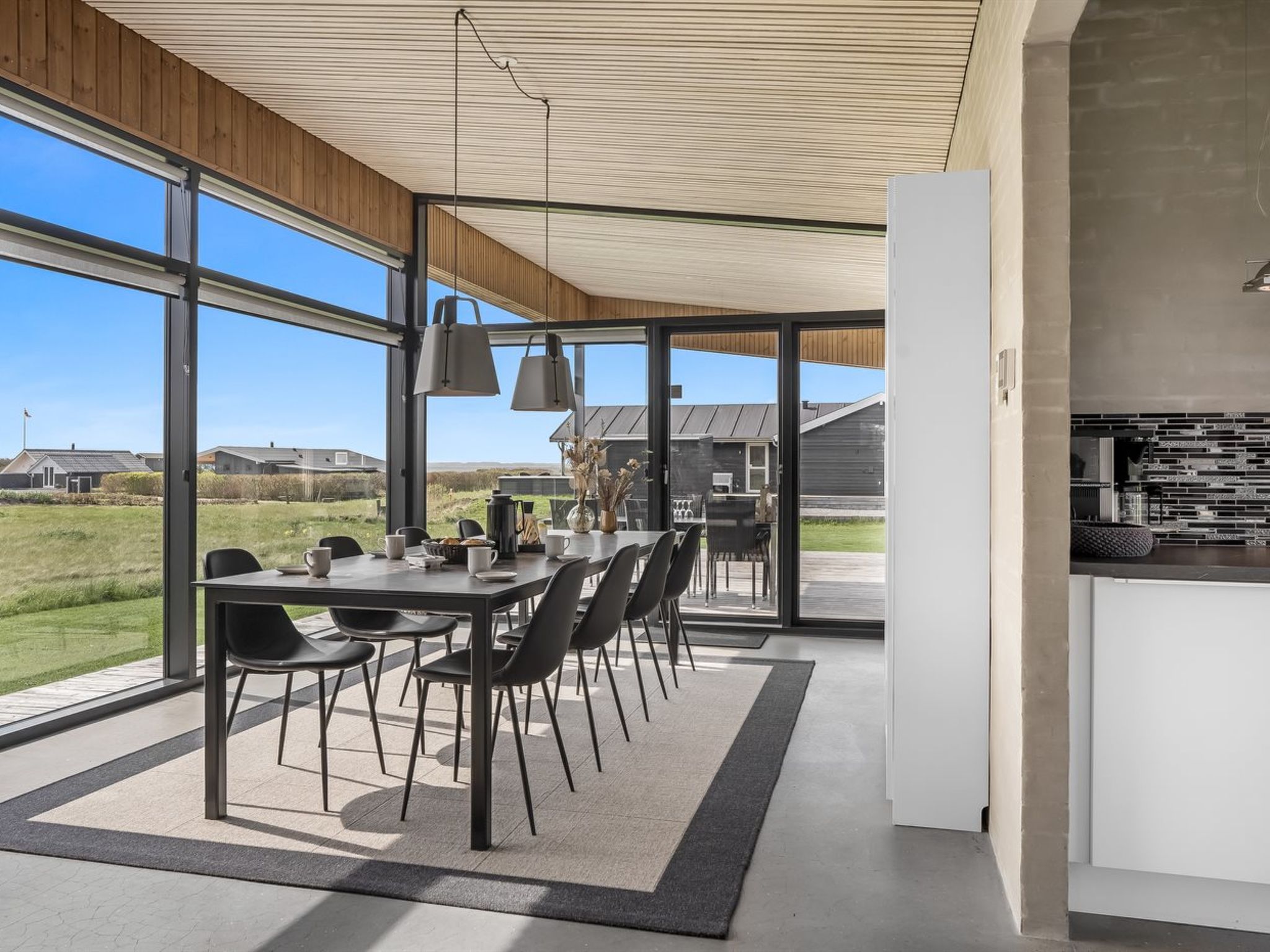 "Safir" - 200m to the fjord - Dedans