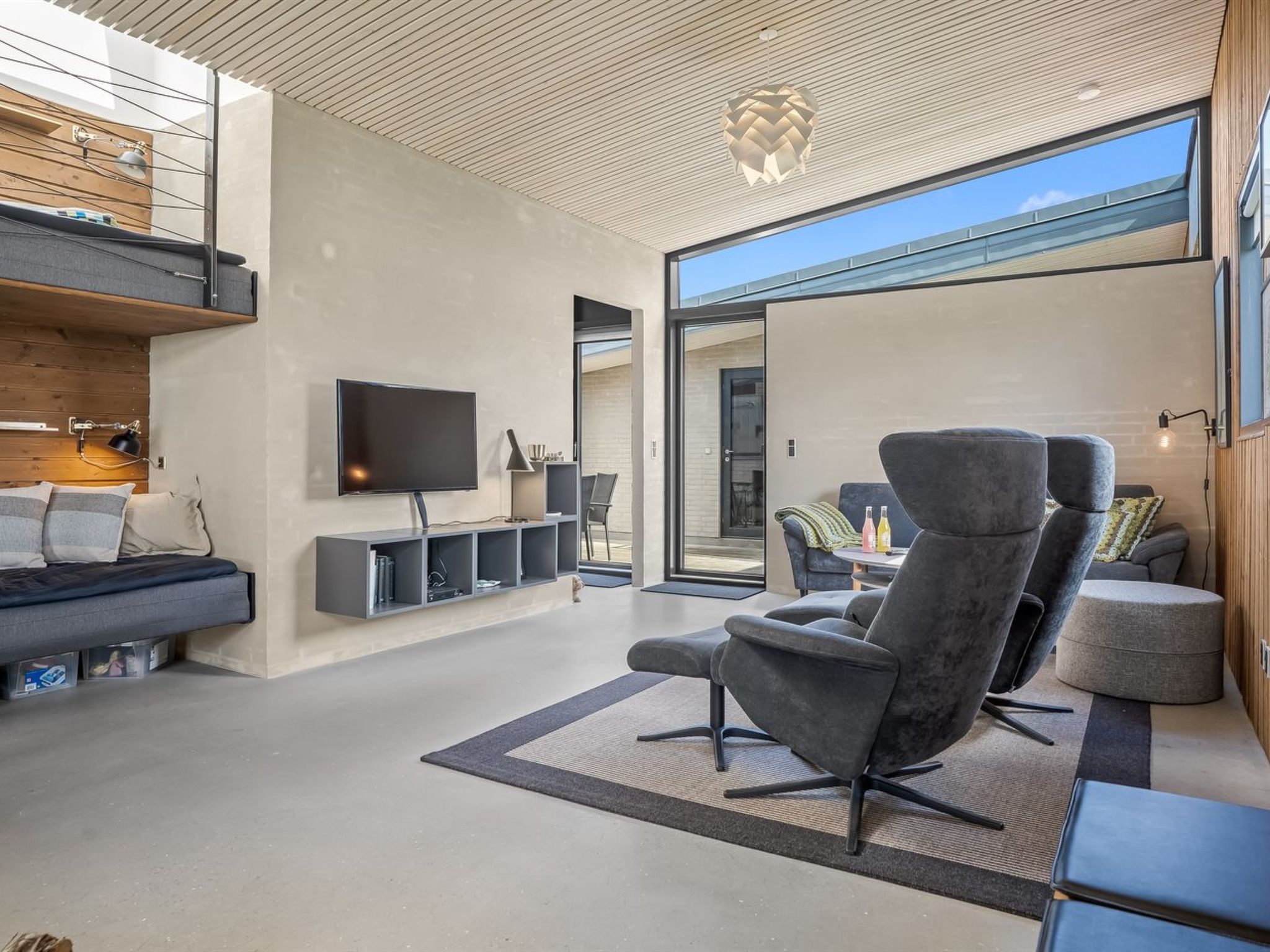 "Safir" - 200m to the fjord - Dedans