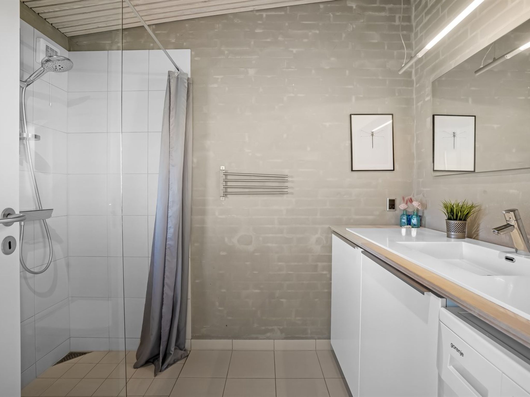 "Safir" - 200m to the fjord - Dedans