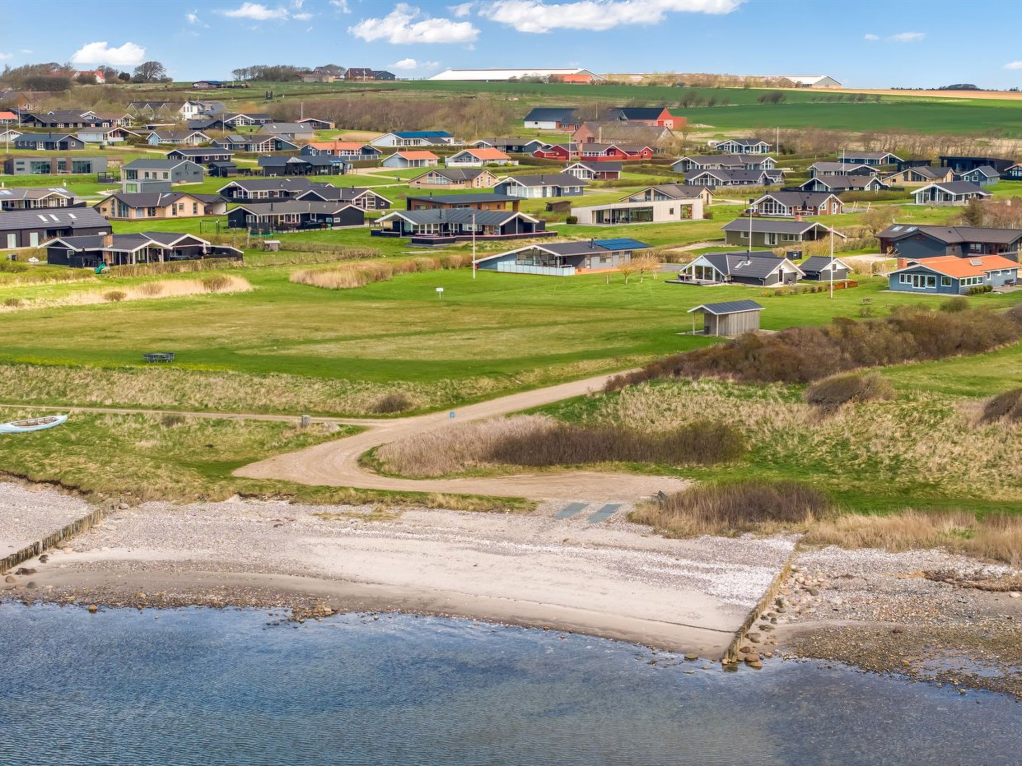 "Safir" - 200m to the fjord