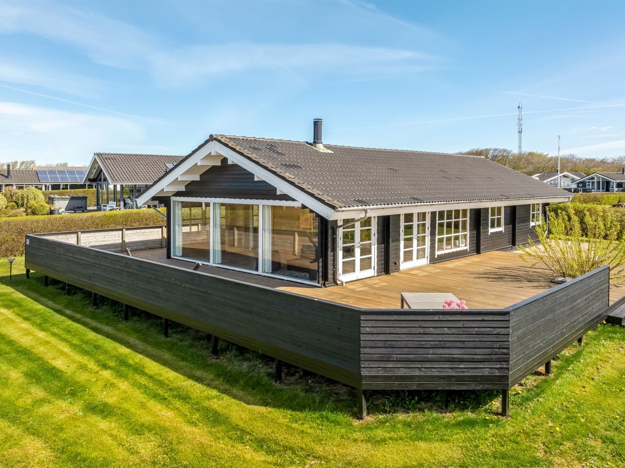 "Burghar" - 300m to the fjord — House (2 of 33)
