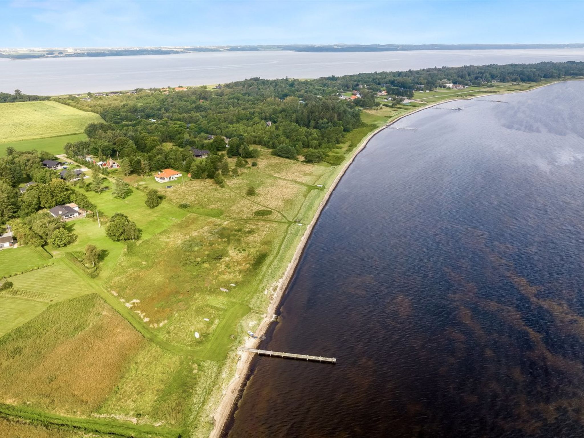 "Jahn" - 250m to the fjord-Buiten