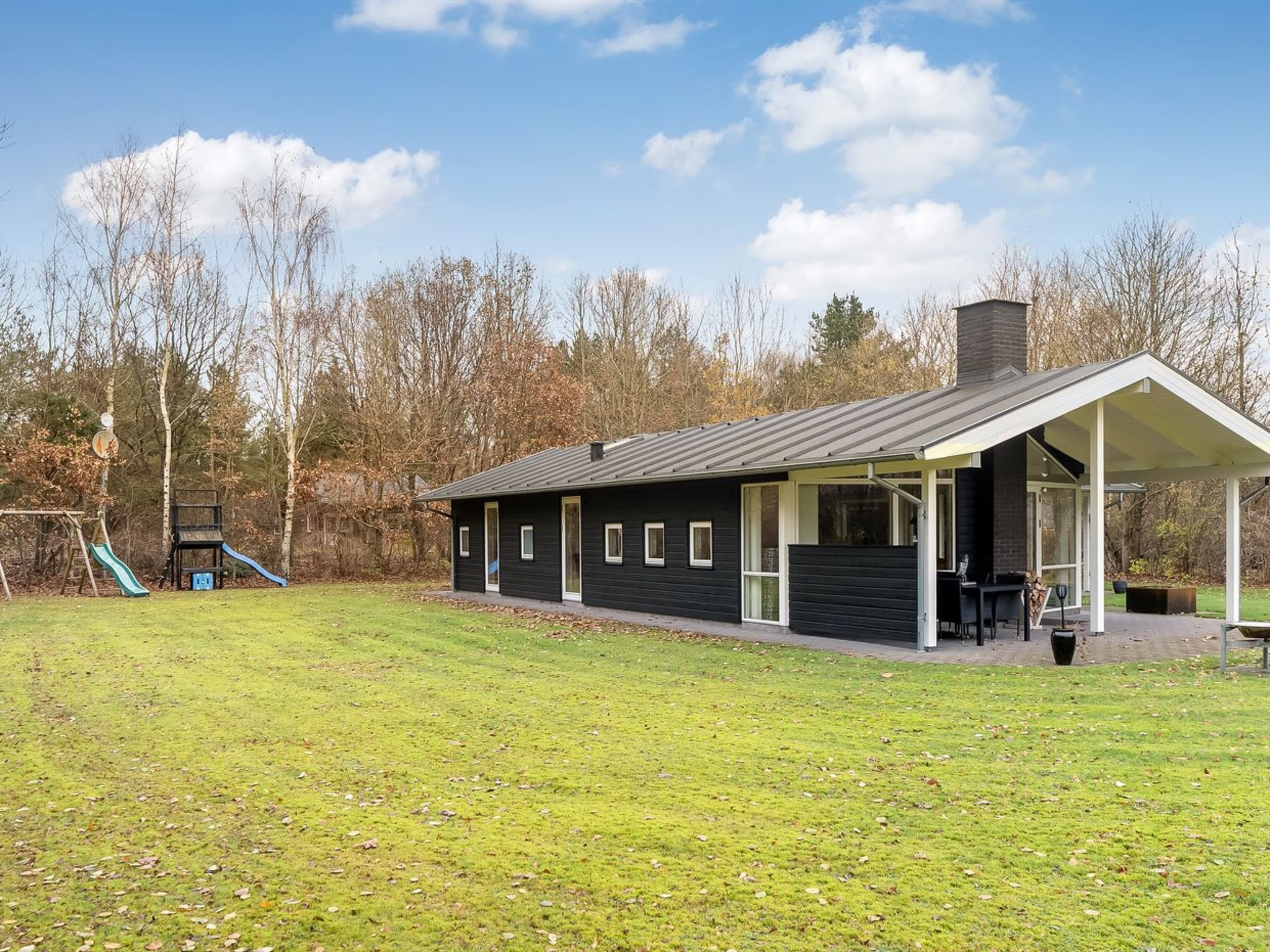 "Hemfrith" - 500m to the fjord-Outside