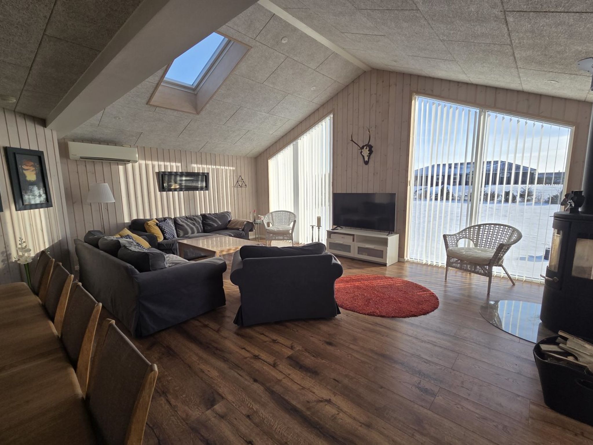 "Aava" - 600m to the fjord - Binnen