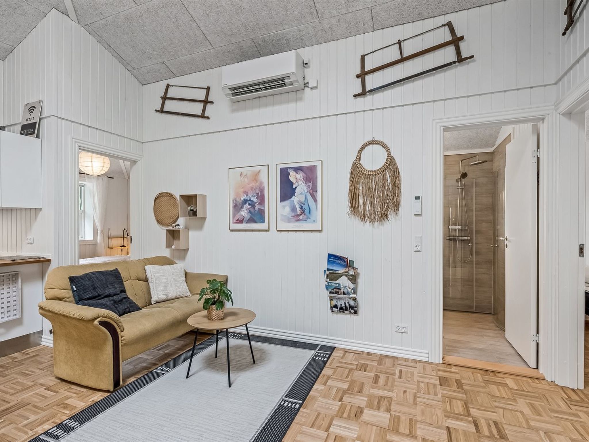 "Veijo" - 400m to the fjord-Binnen