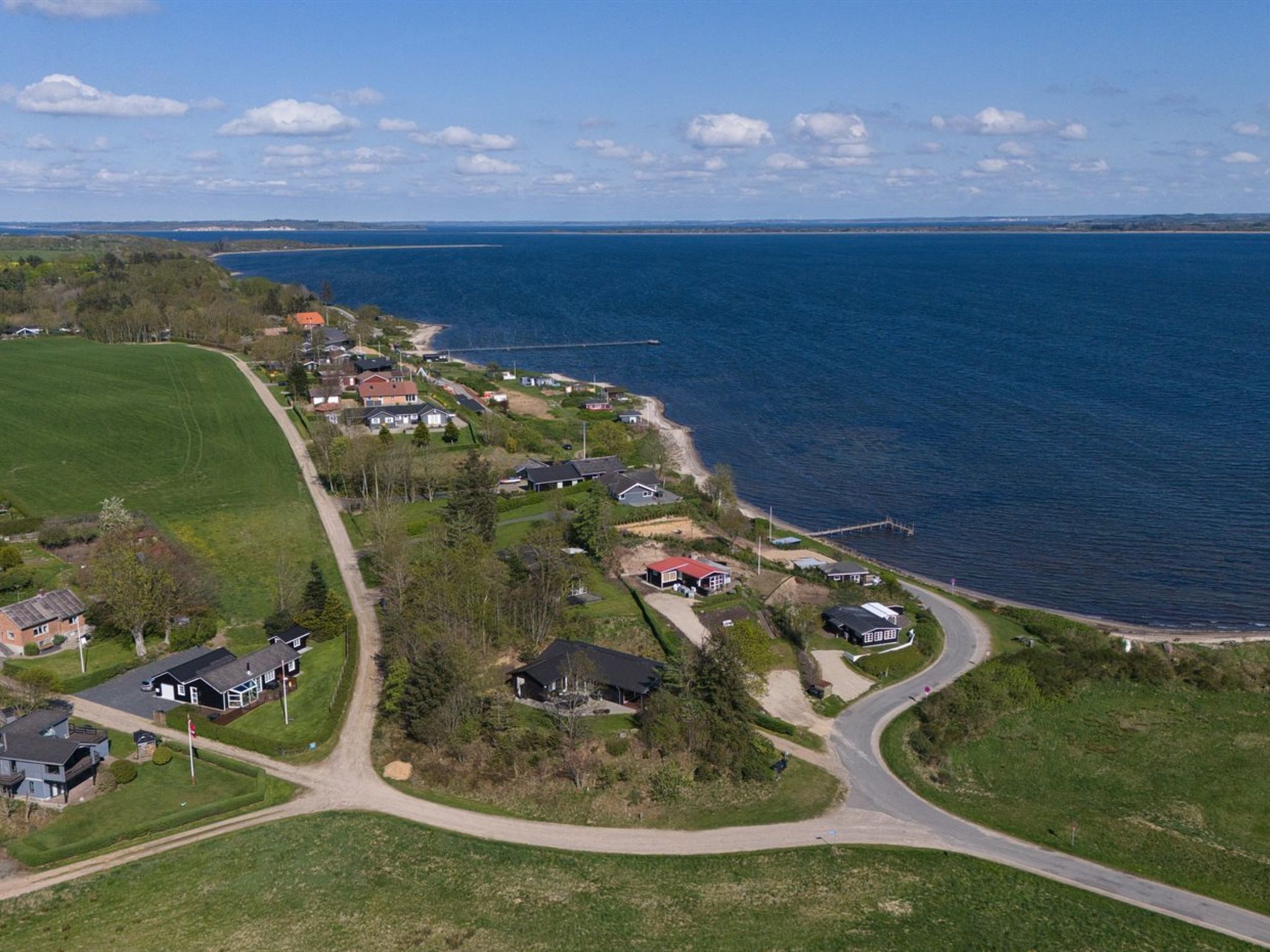 "Elissa" - 50m to the fjord-Outside