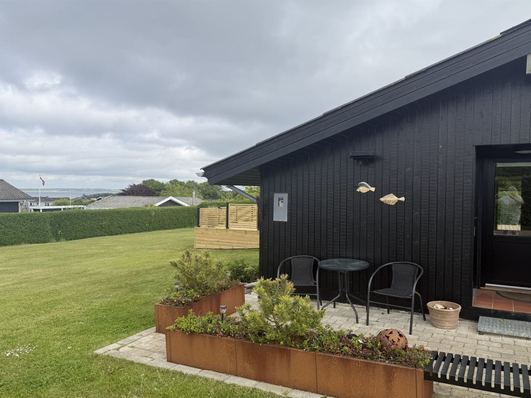 "Ofrath" - 350m to the fjord - Buiten
