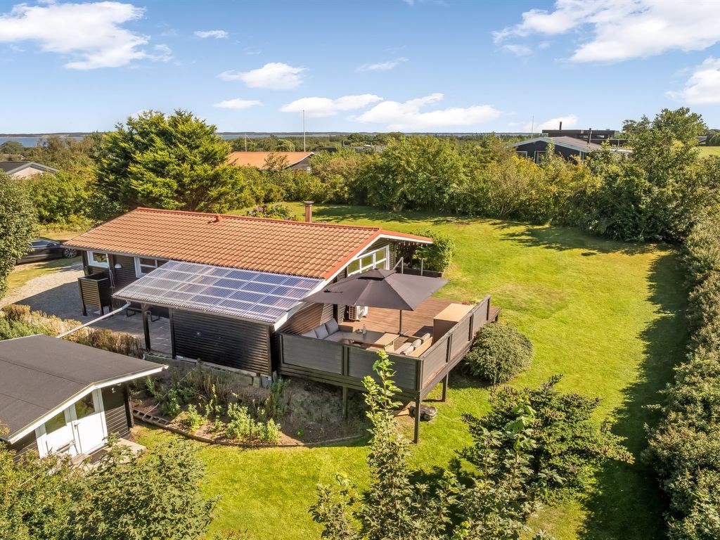 'Berner' - 500m to the fjord