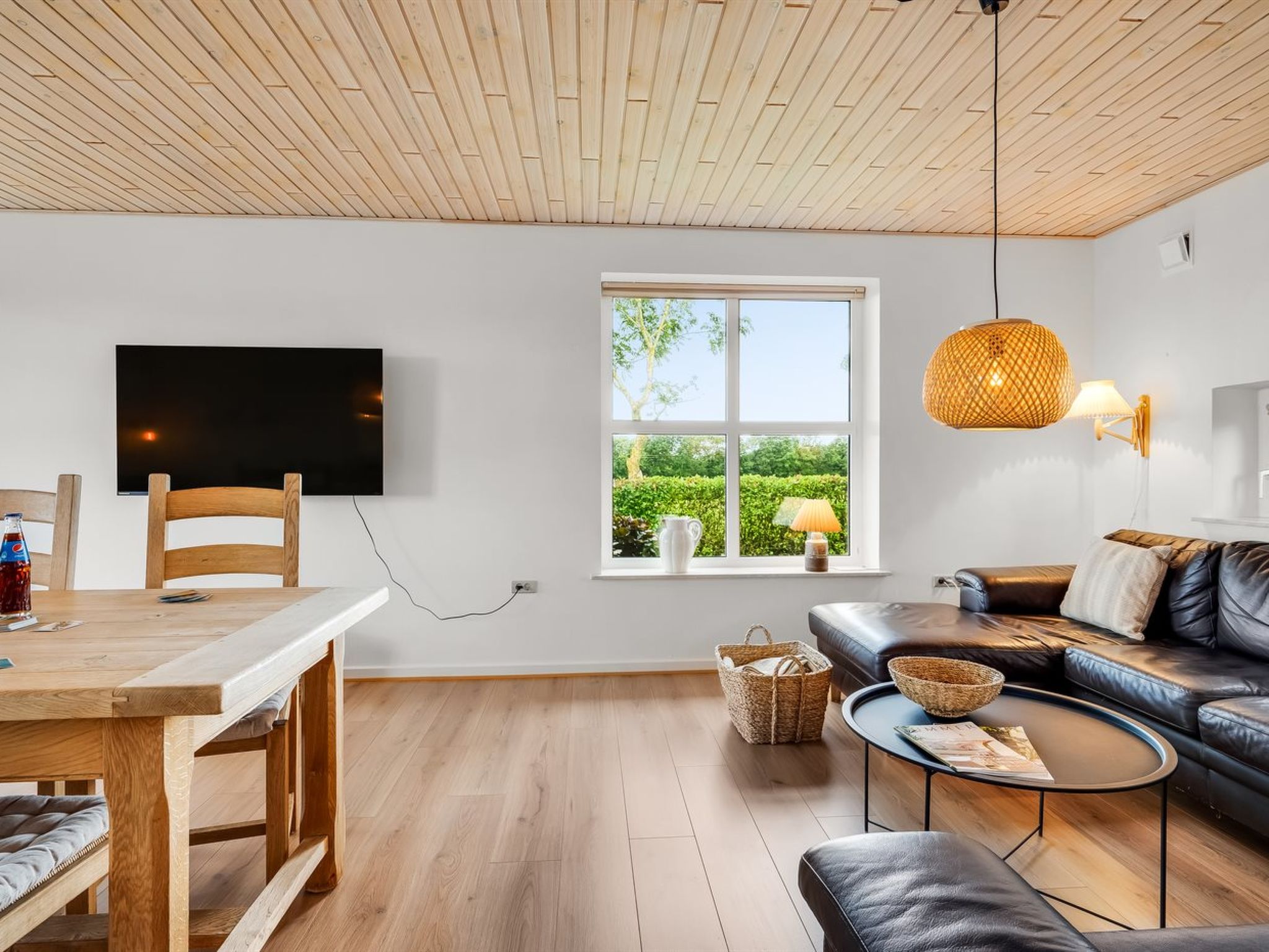 "Erja" - 300m to the fjord-Dedans