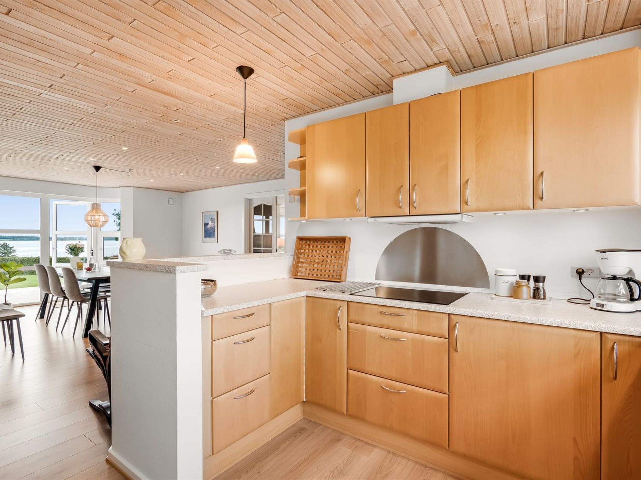 "Erja" - 300m to the fjord-Dedans