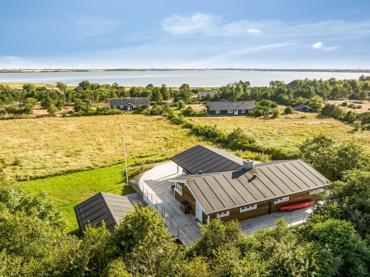 Vakantiehuis op Fur met open haard en direct aan zee in Fur