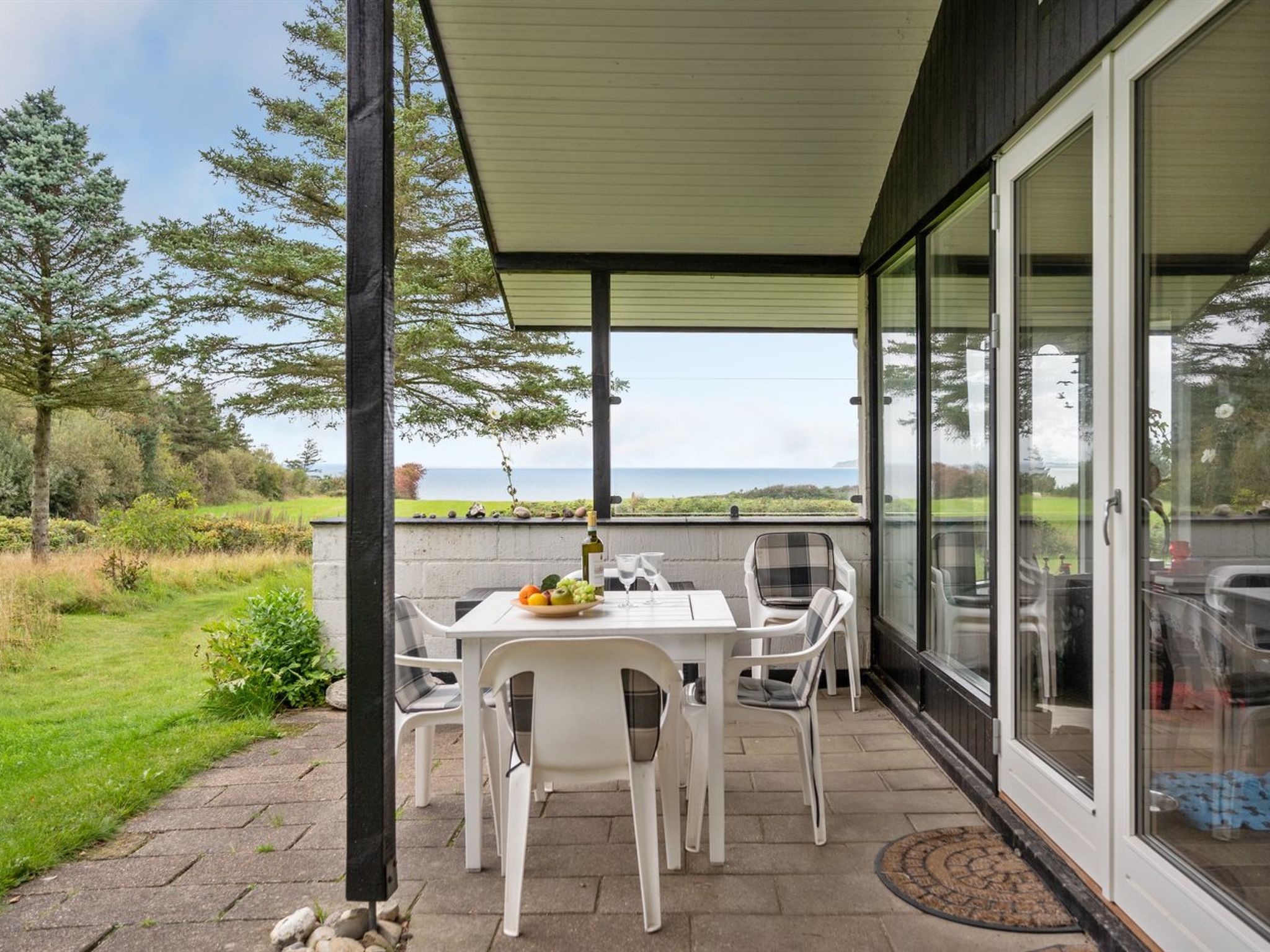 "Kaleva" - 200m to the fjord - Buiten