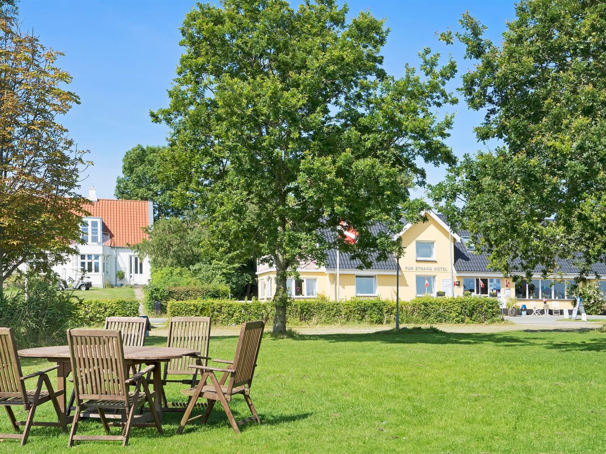 "Rina" - 30m to the fjord - Buiten