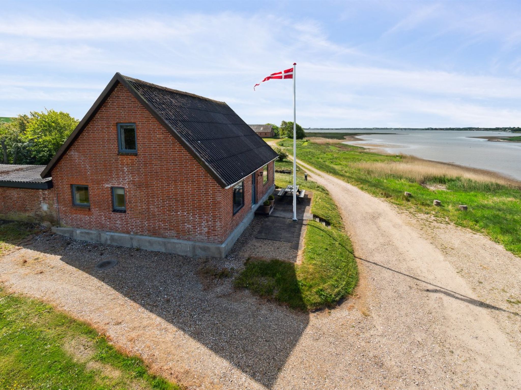 "Swaantje" - 150m to the fjord