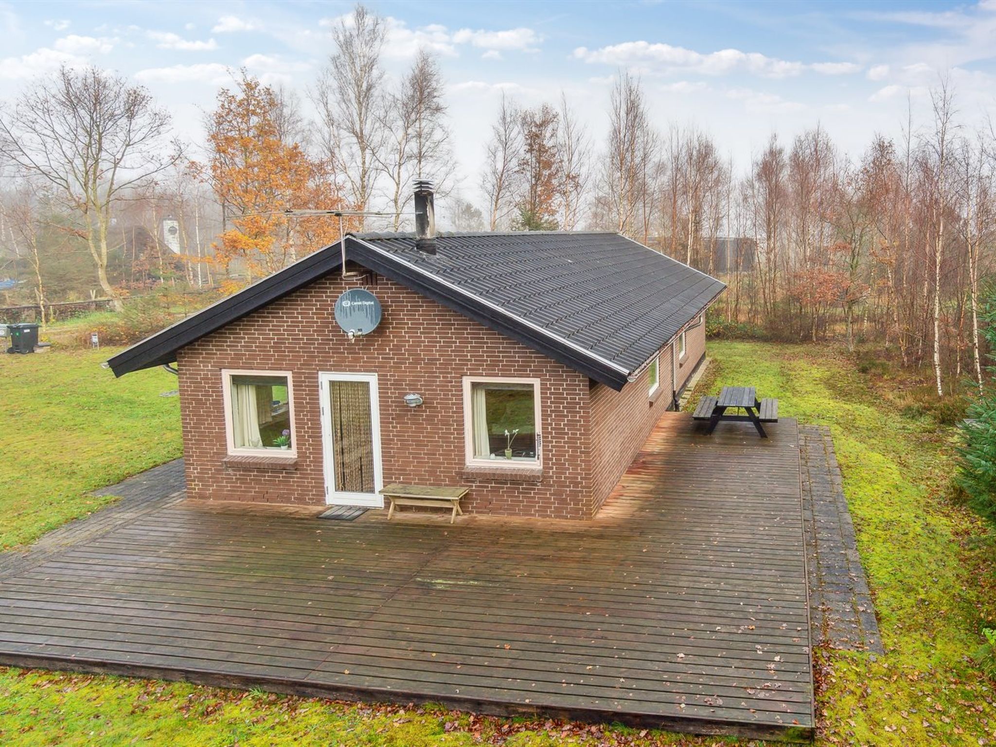 "Patrik" - 200m to the fjord-Buiten