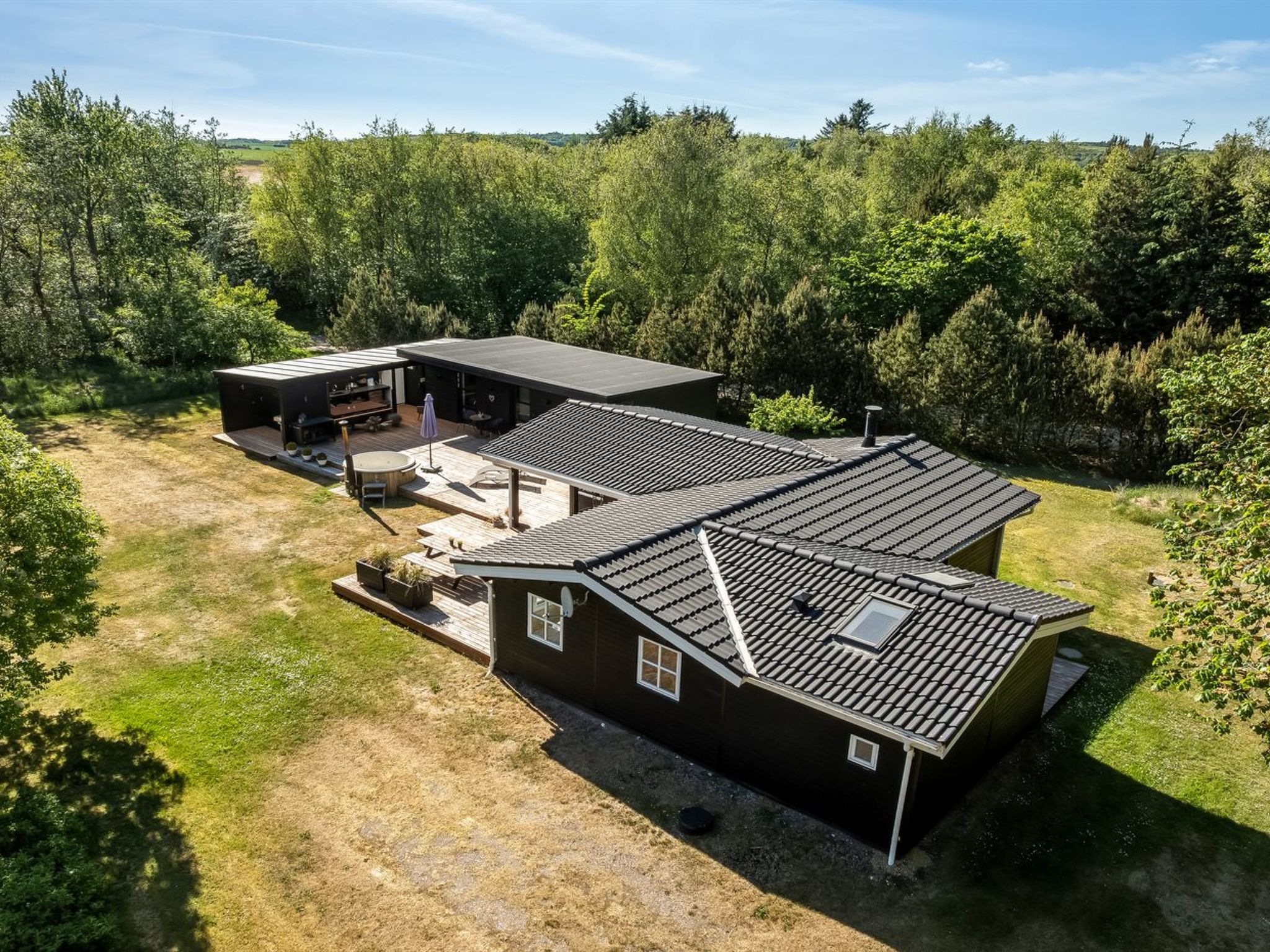"Gudni" - 200m to the fjord-Buiten