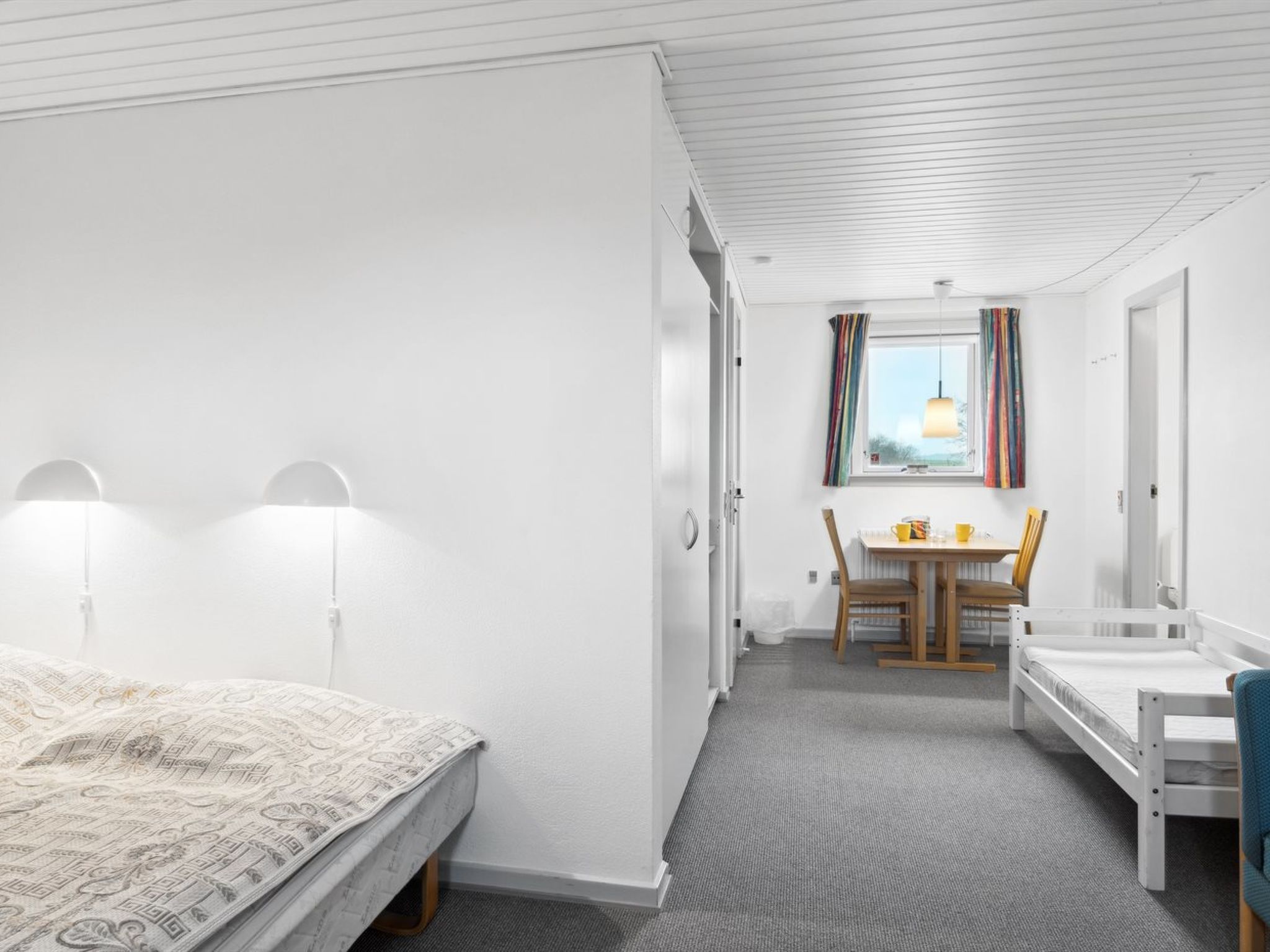 "Annli" - 800m to the fjord-Binnen