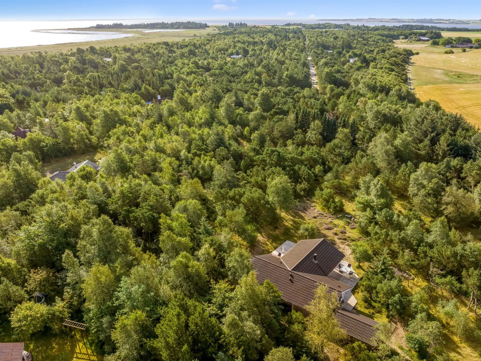 "Guri" - 600m to the fjord - Buiten