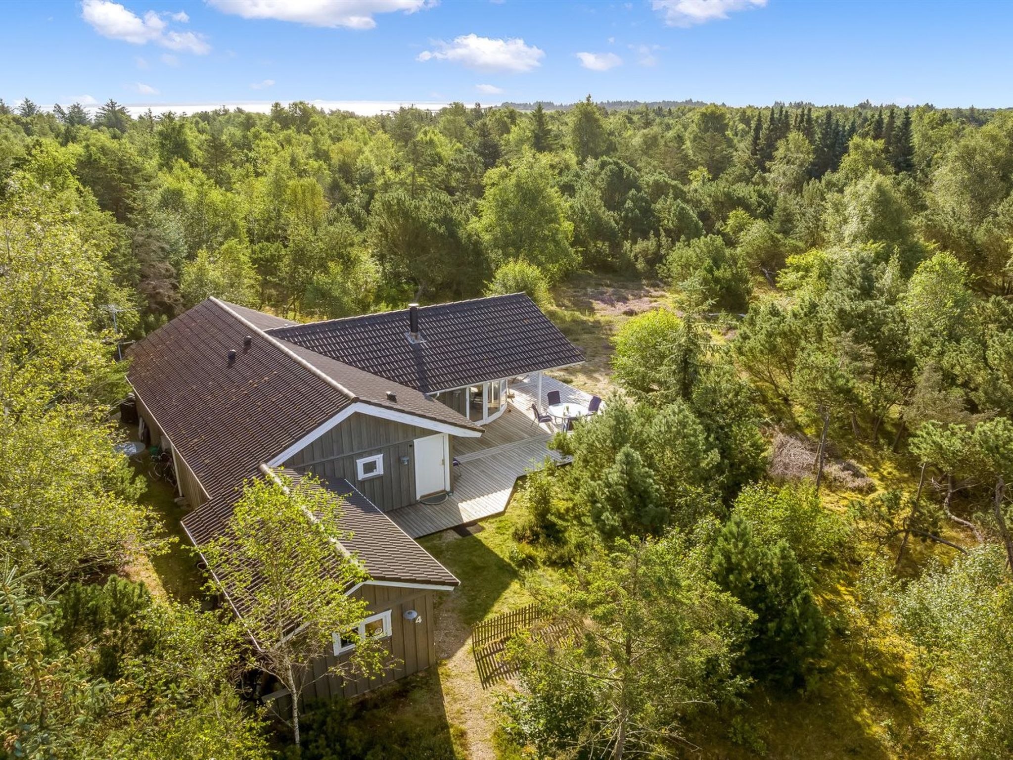 "Guri" - 600m to the fjord - Buiten