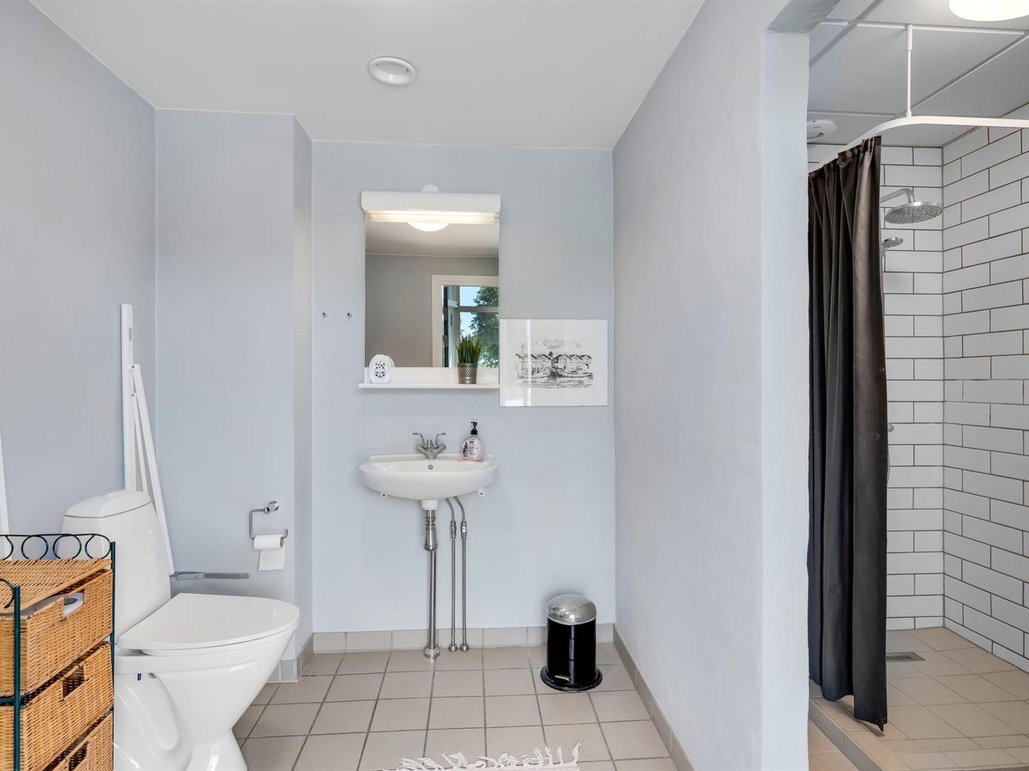 "Borjana" - 500m to the fjord-Binnen