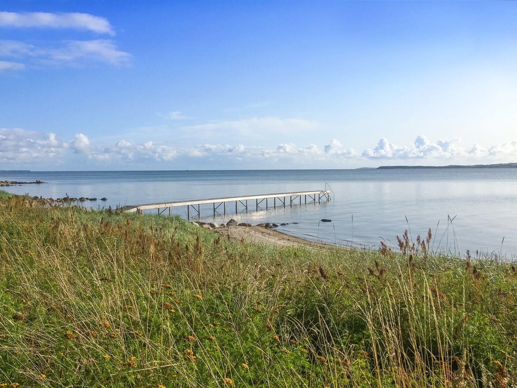 "Regni" - 300m to the fjord - Buiten