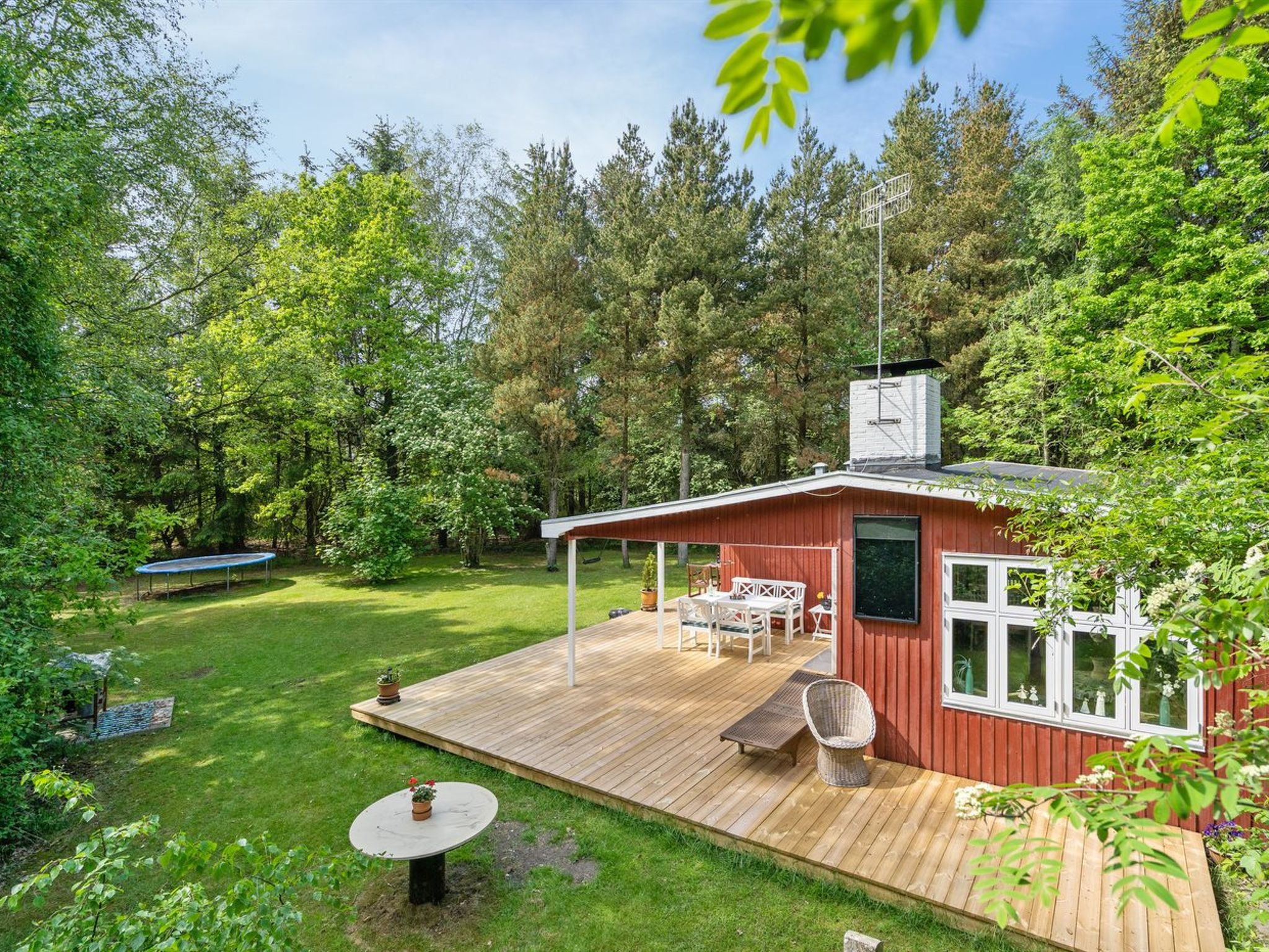 "Deik" - 2km to the fjord-Buiten
