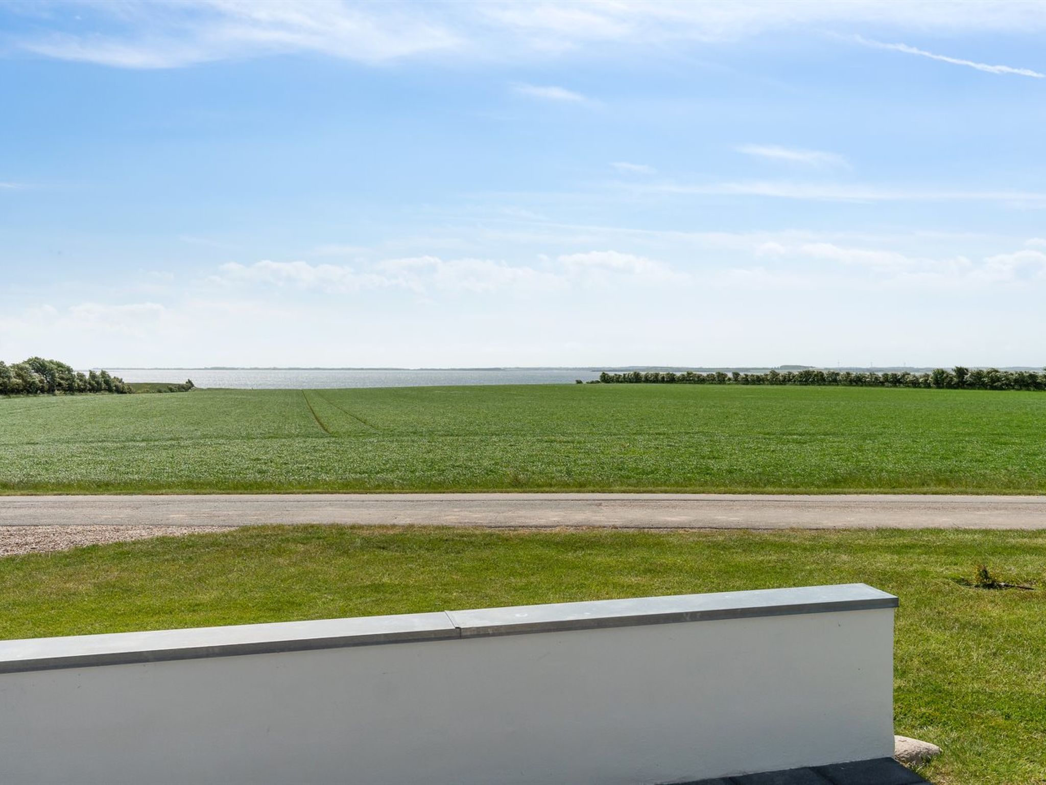 "Imilie" - 250m to the fjord-Buiten