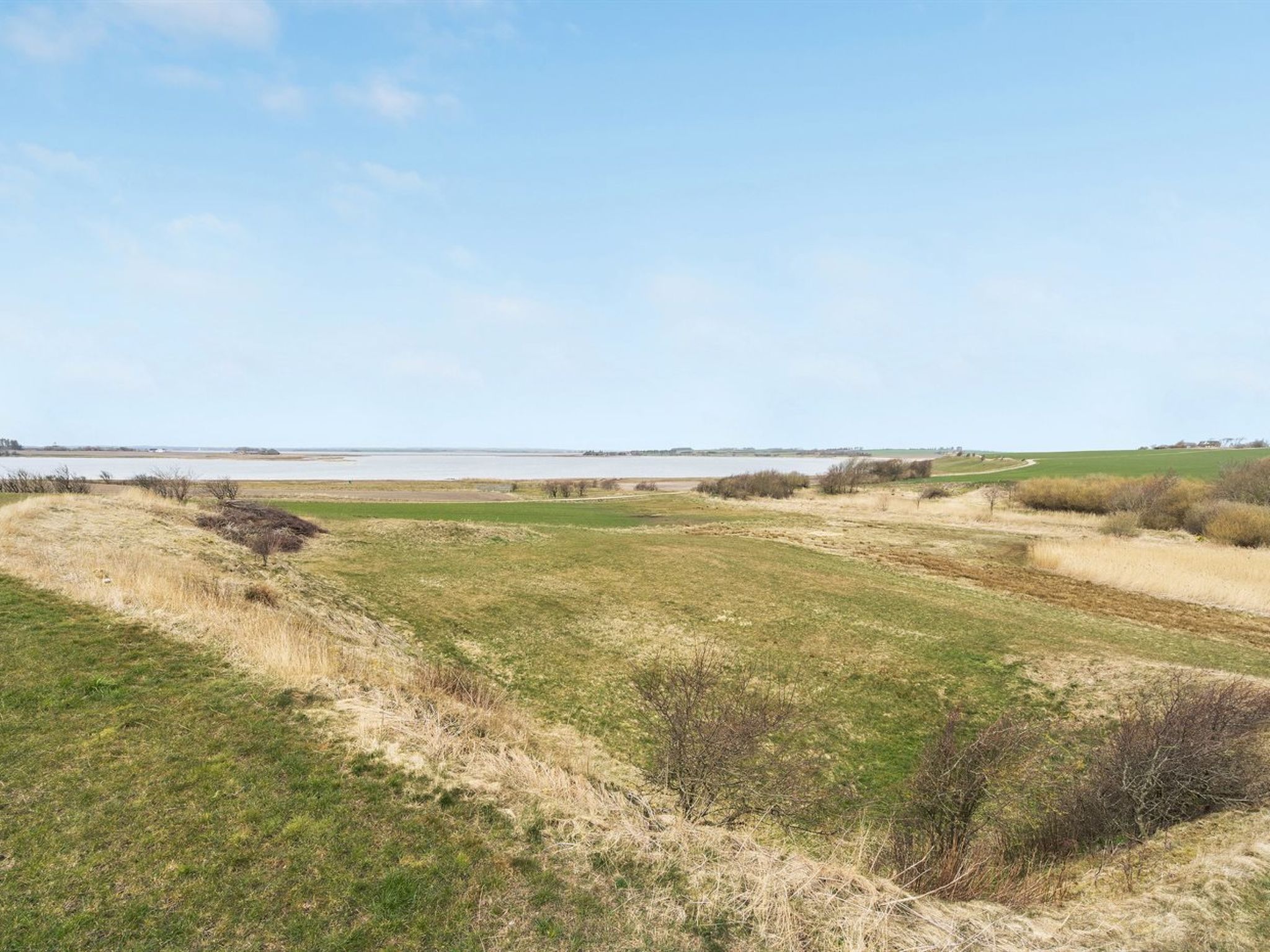 "Imilie" - 250m to the fjord-Buiten