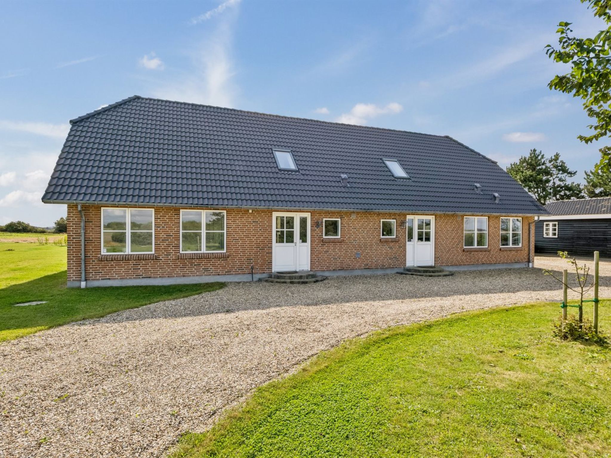 "Fridhild" - 300m to the fjord-Buiten