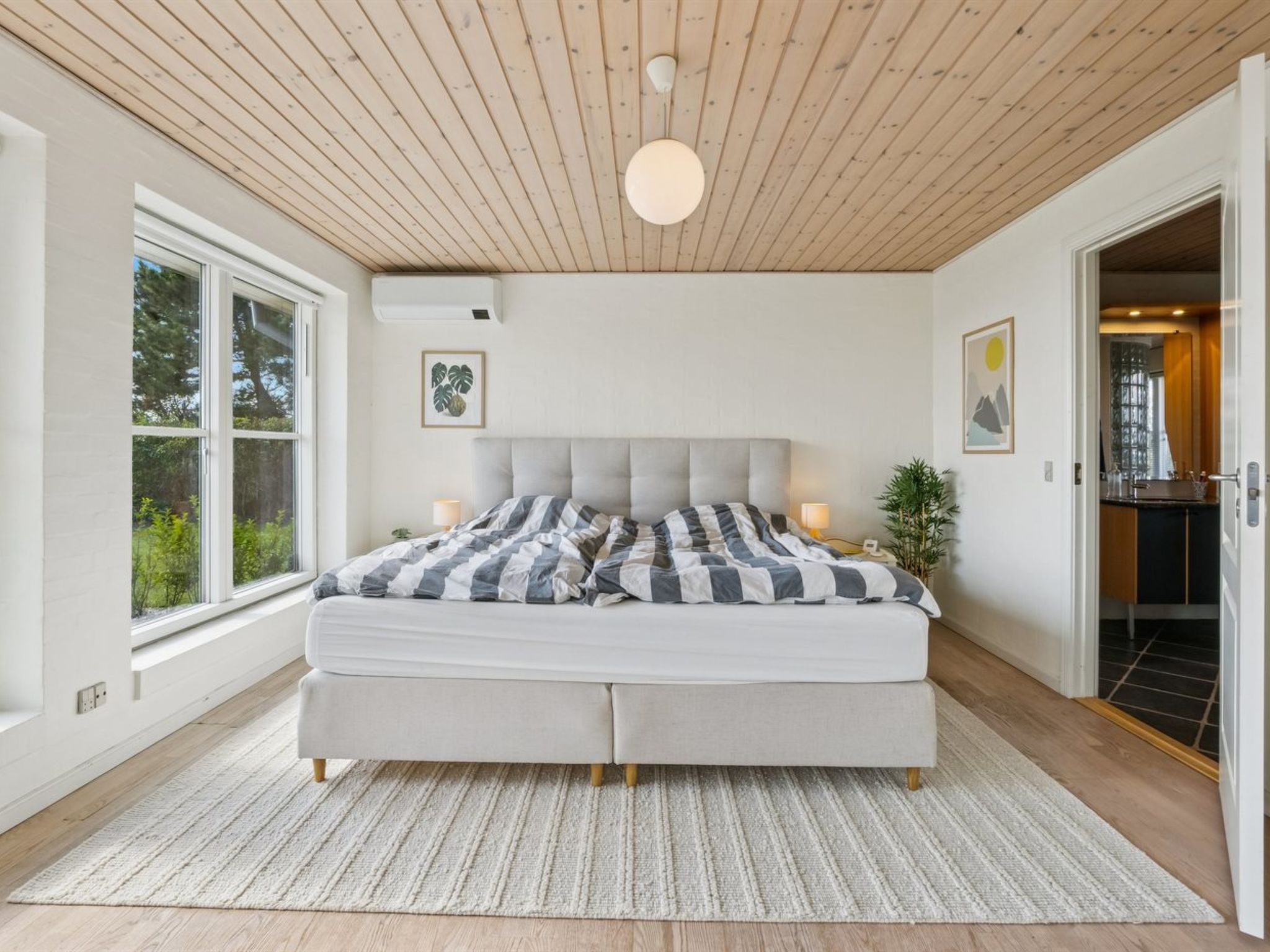 "Fridhild" - 300m to the fjord-Binnen