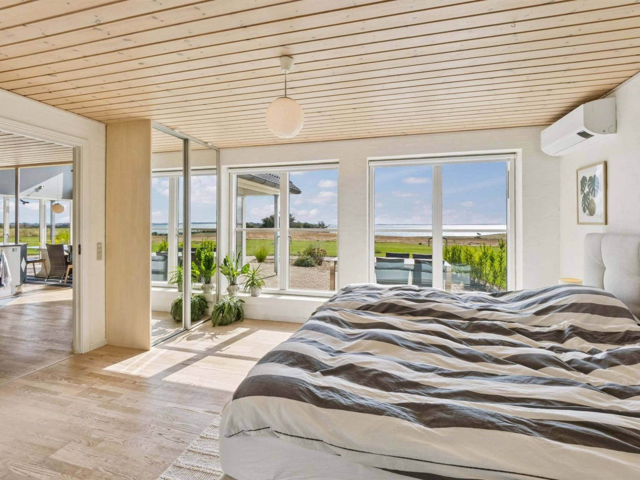 "Fridhild" - 300m to the fjord-Binnen