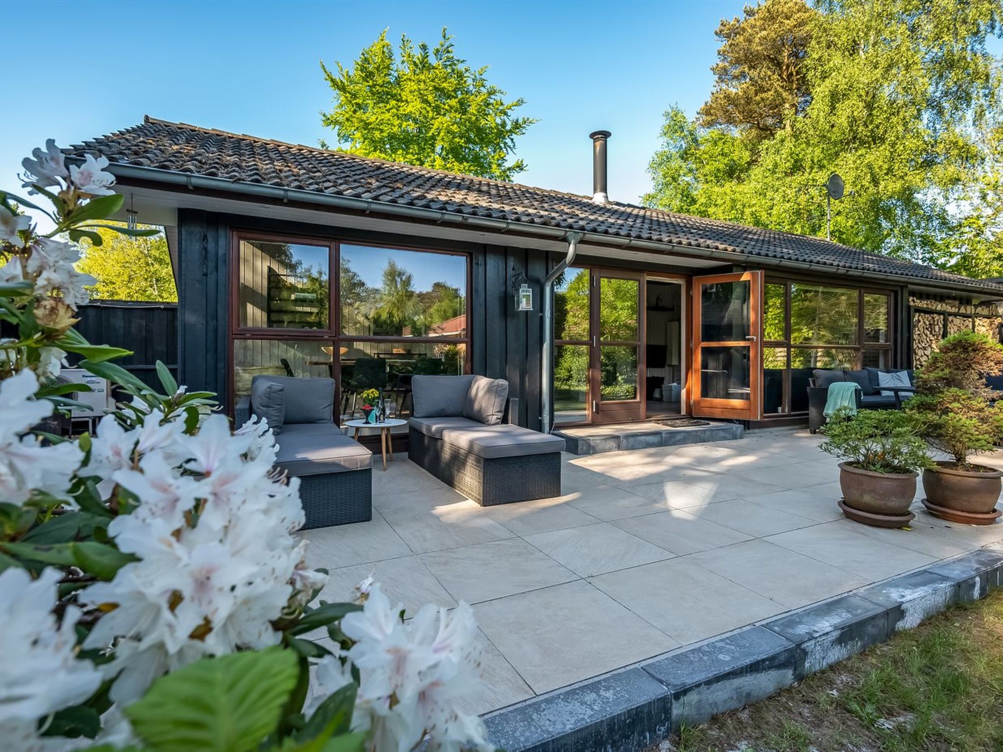 "Gustine" - 300m from the sea-Buiten