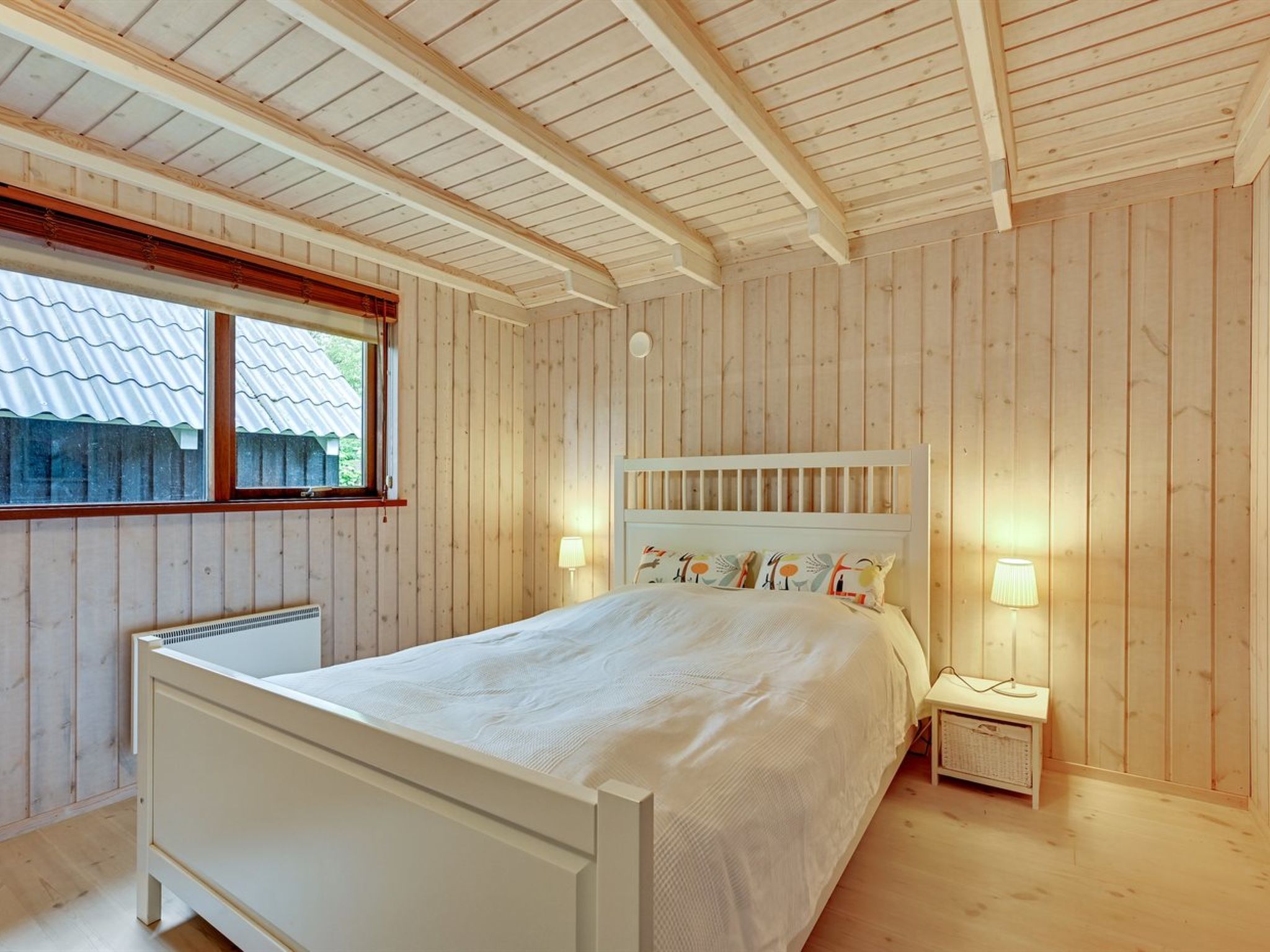 "Gustine" - 300m from the sea-Binnen