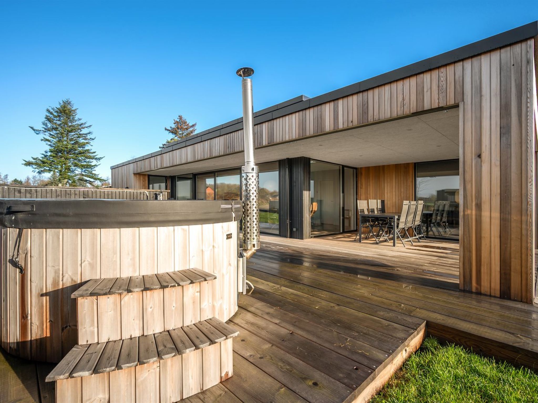 "Malfred" - 500m from the sea-Drinnen