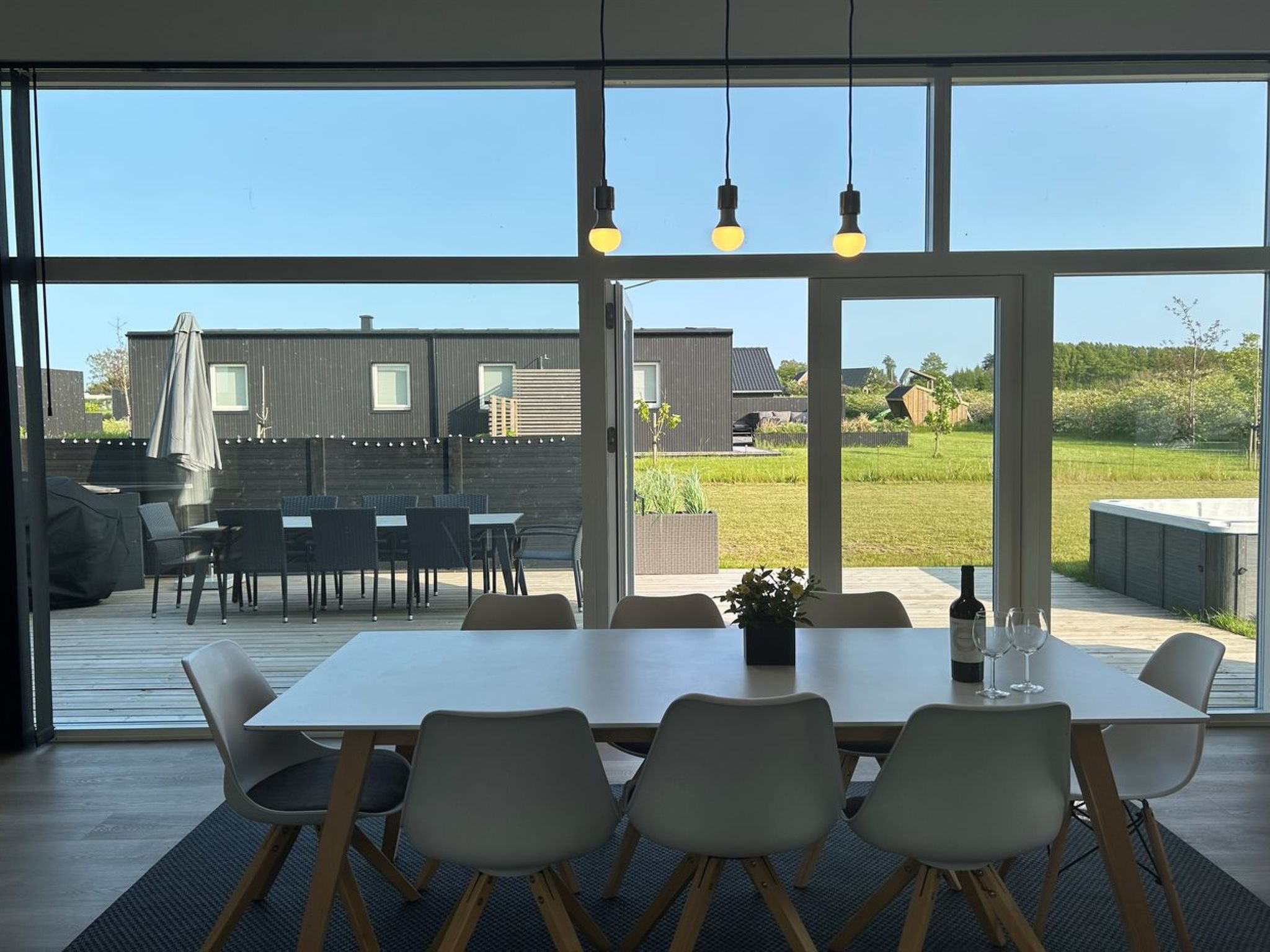 "Aatami" - 500m from the sea - Binnen