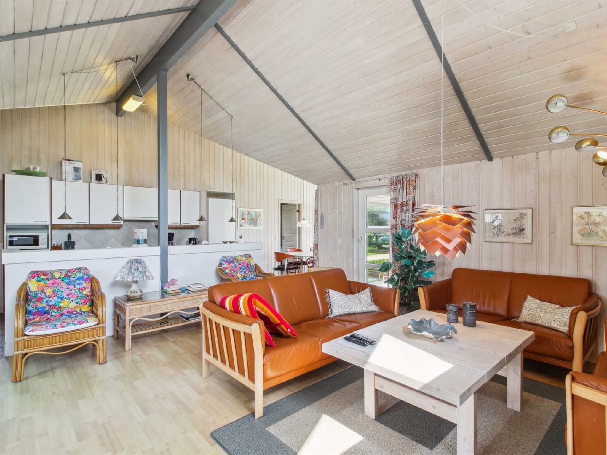 "Carit" - 80m from the sea — Living Room (5 of 17)