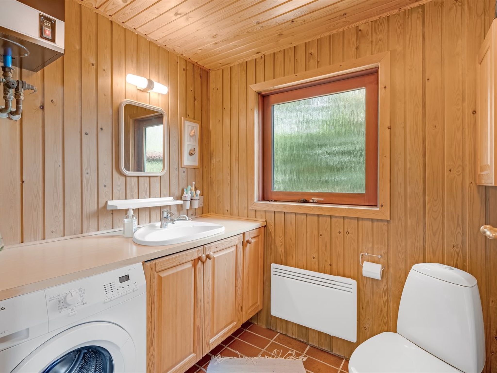 "Brimi" - 450m from the sea - Drinnen