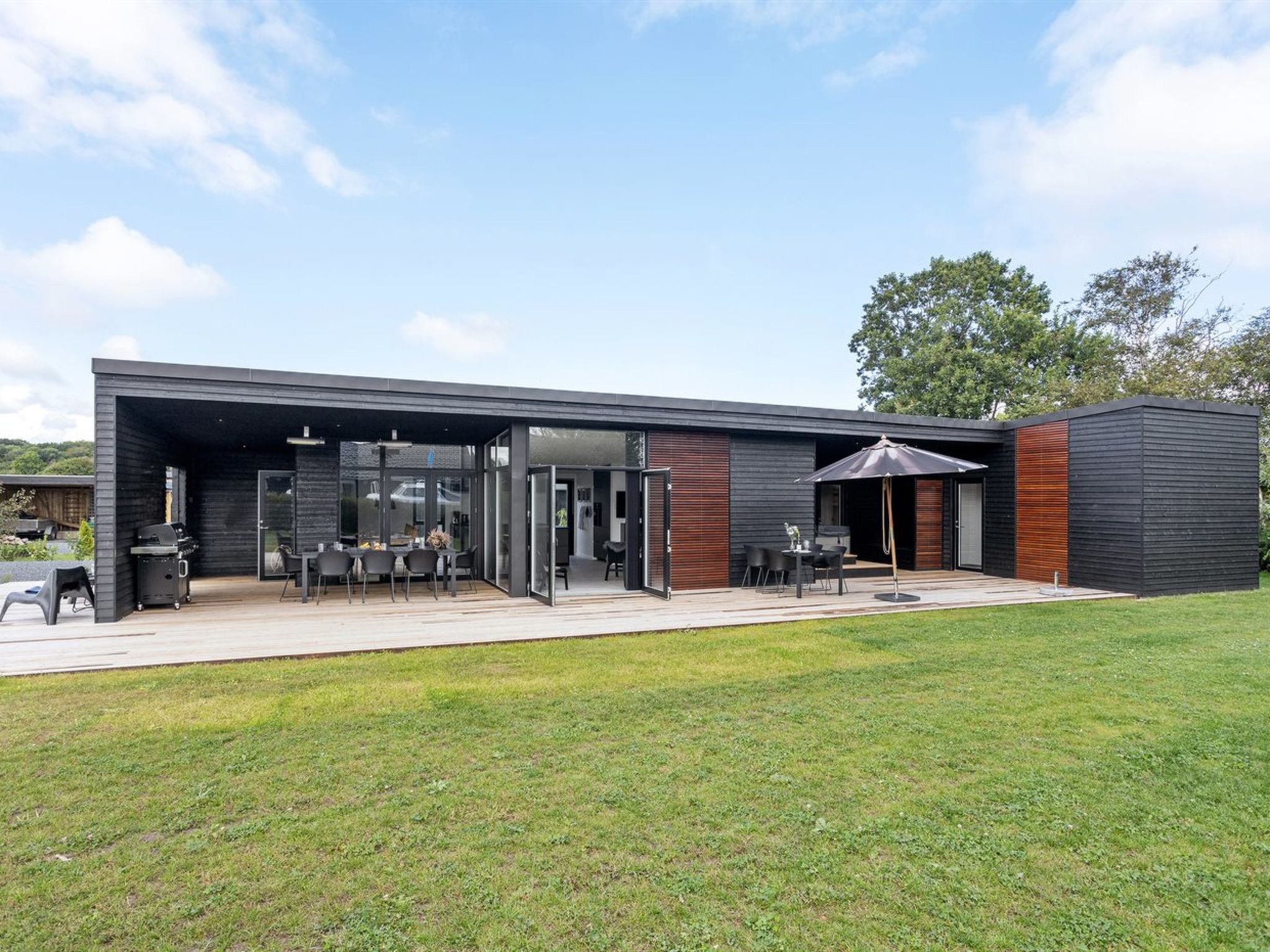 "Emelina" - 300m from the sea-Buiten