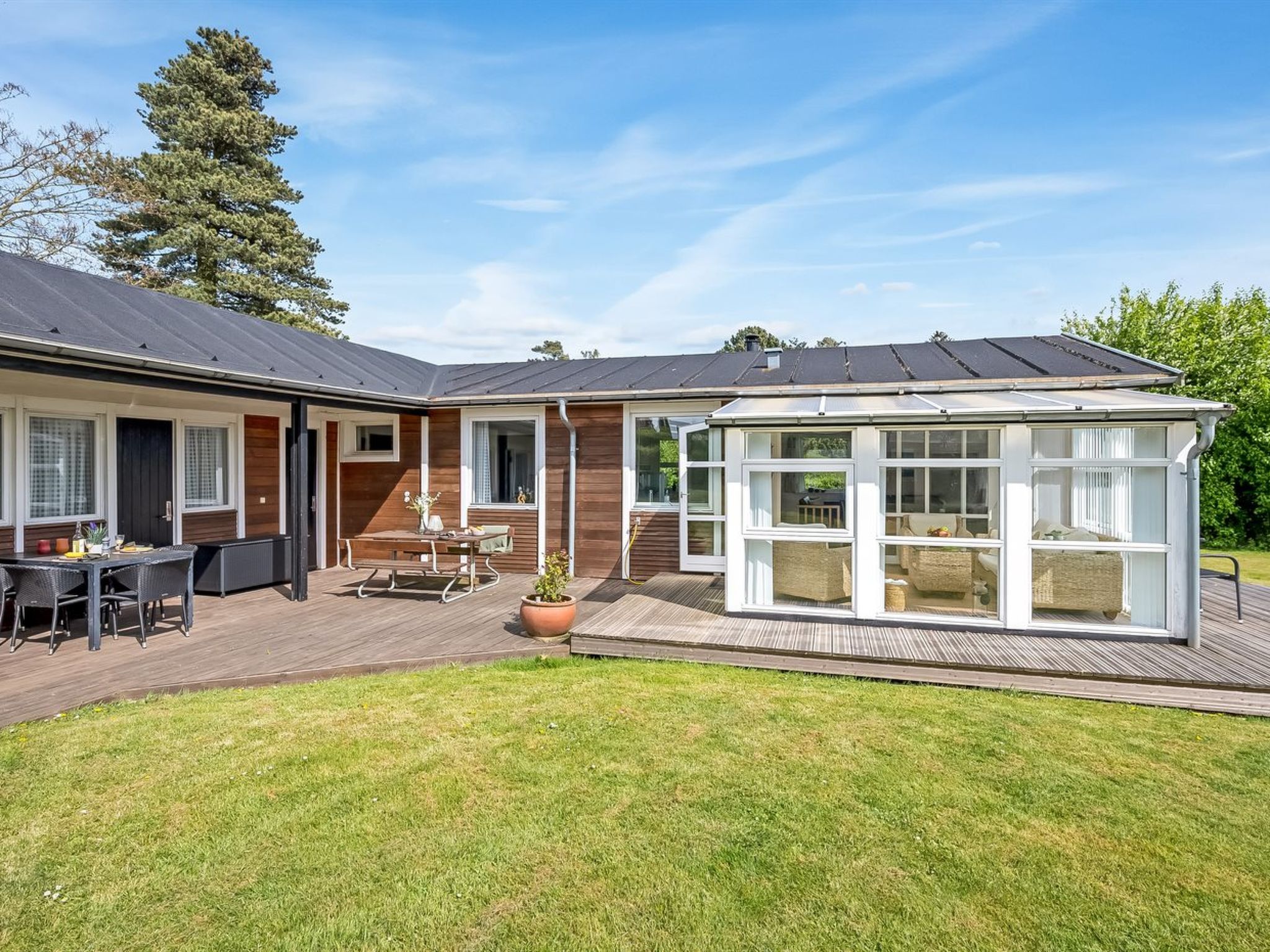"Teija" - 300m from the sea - Buiten