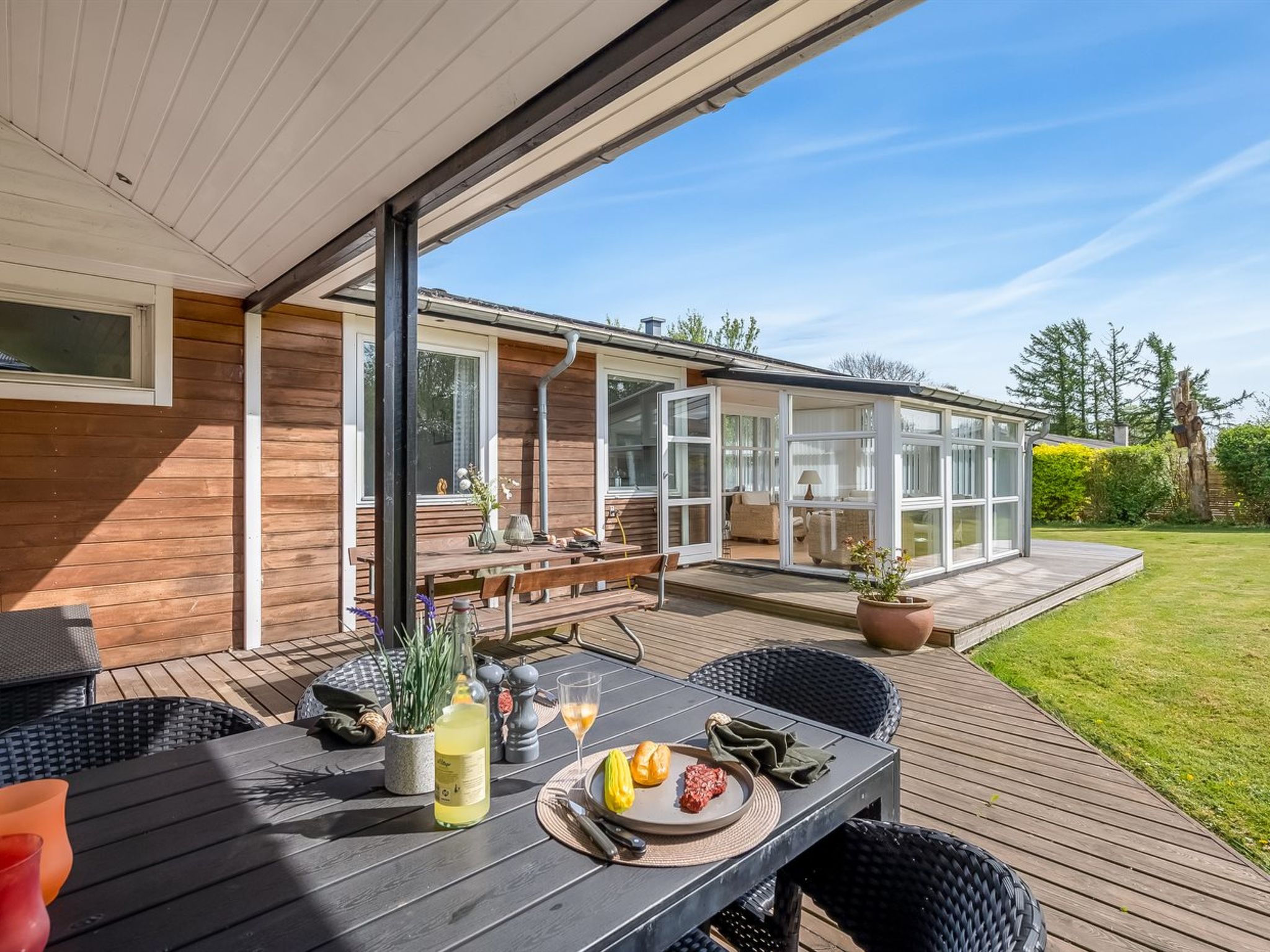 "Teija" - 300m from the sea - Buiten