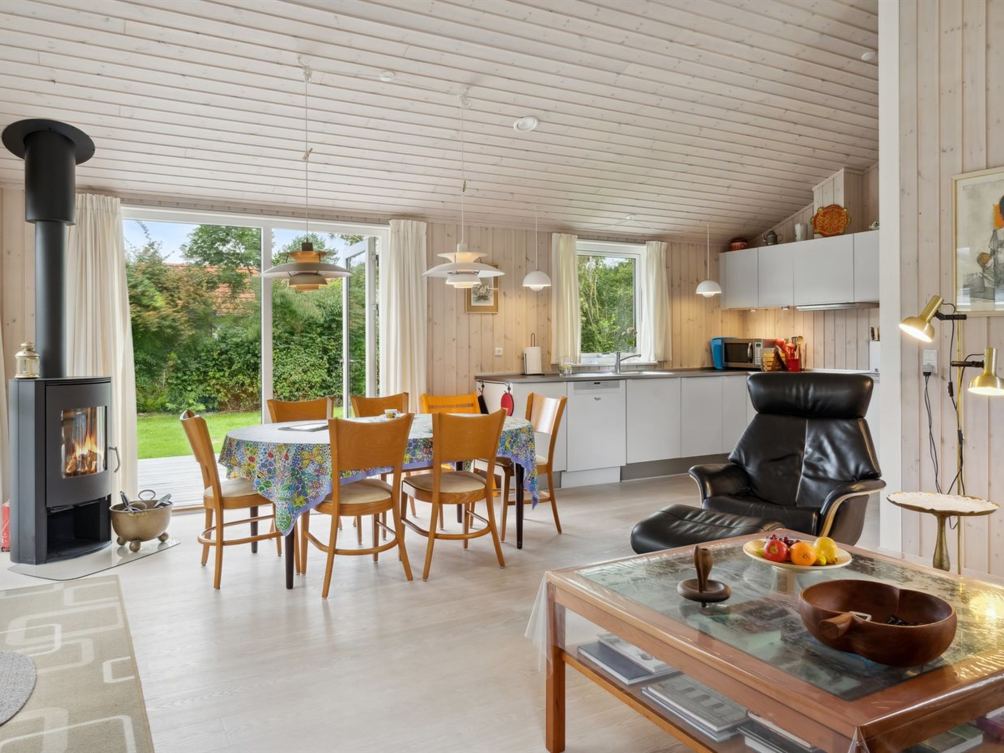 "Rikus" - 300m from the sea - Binnen
