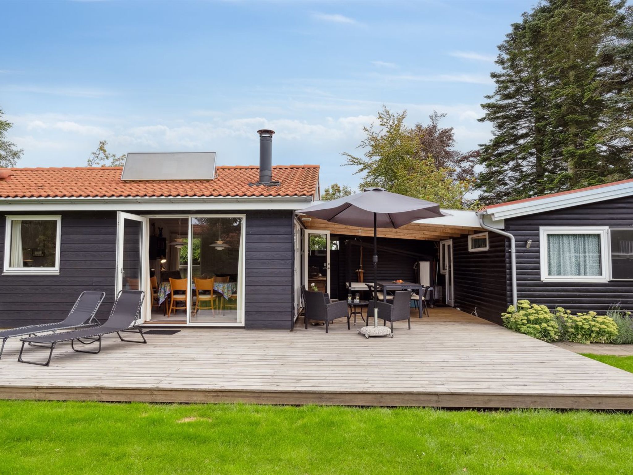 "Rikus" - 300m from the sea - Buiten