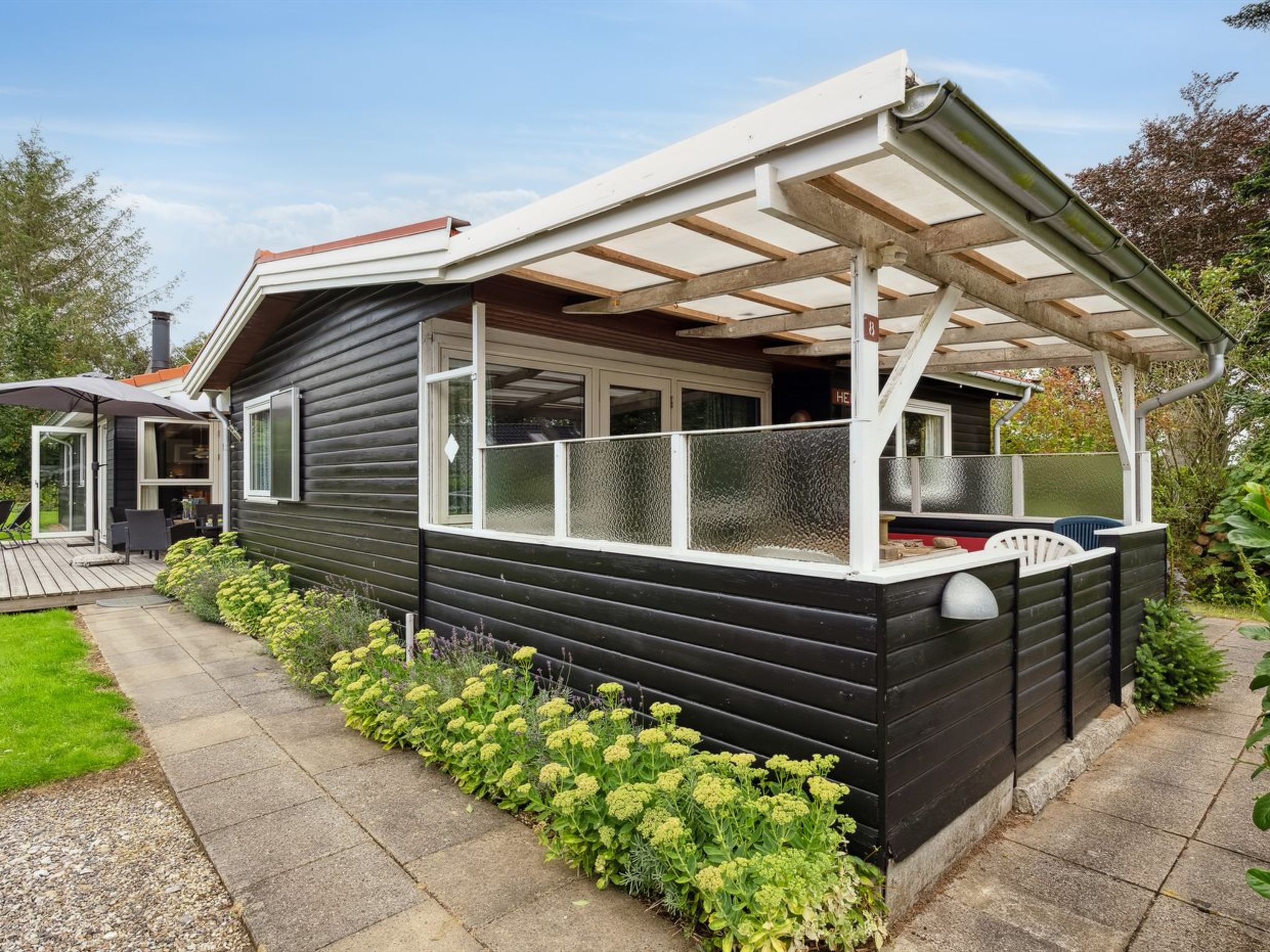 "Rikus" - 300m from the sea - Buiten