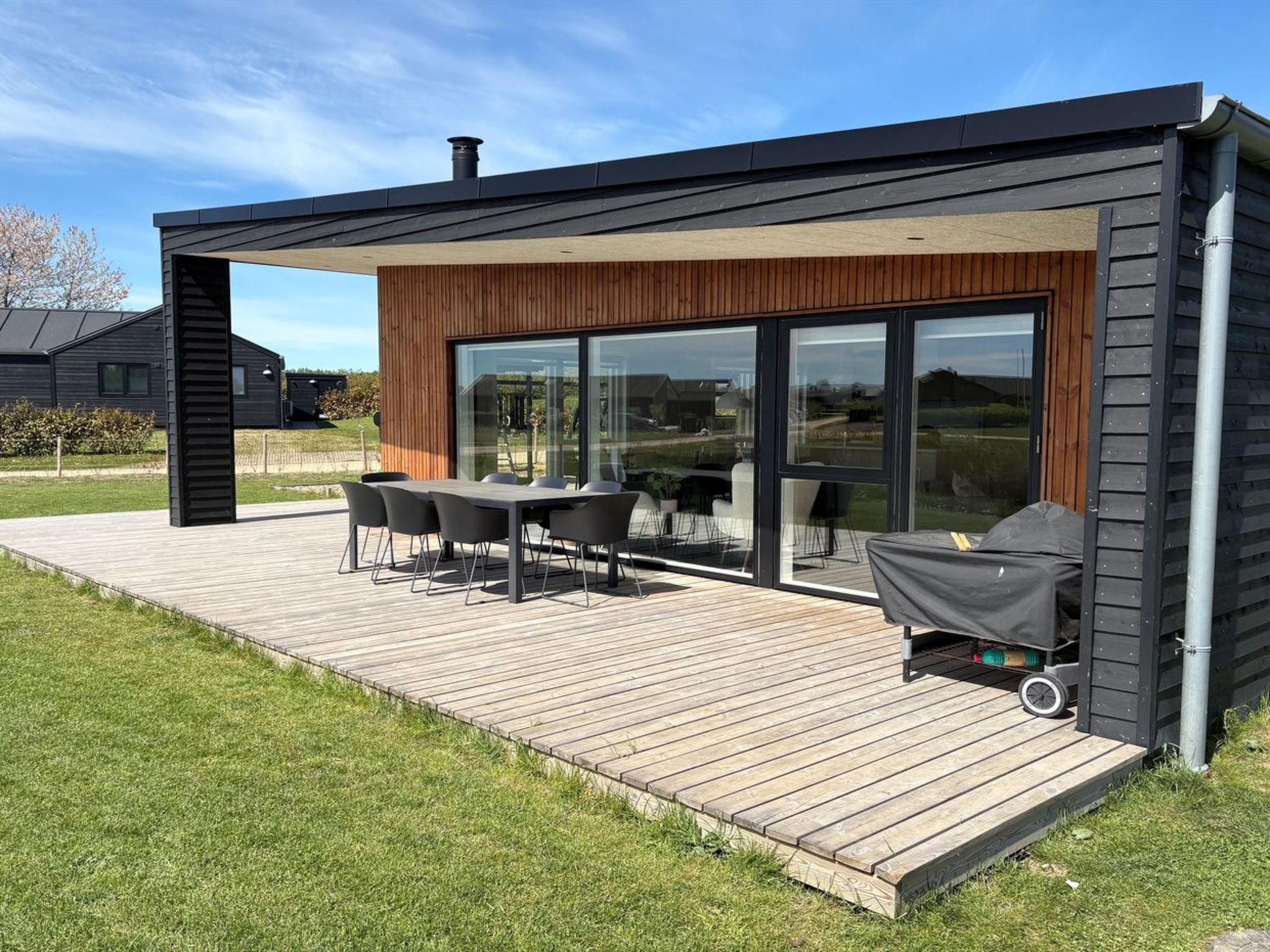 "Harrieth" - 300m from the sea - Buiten