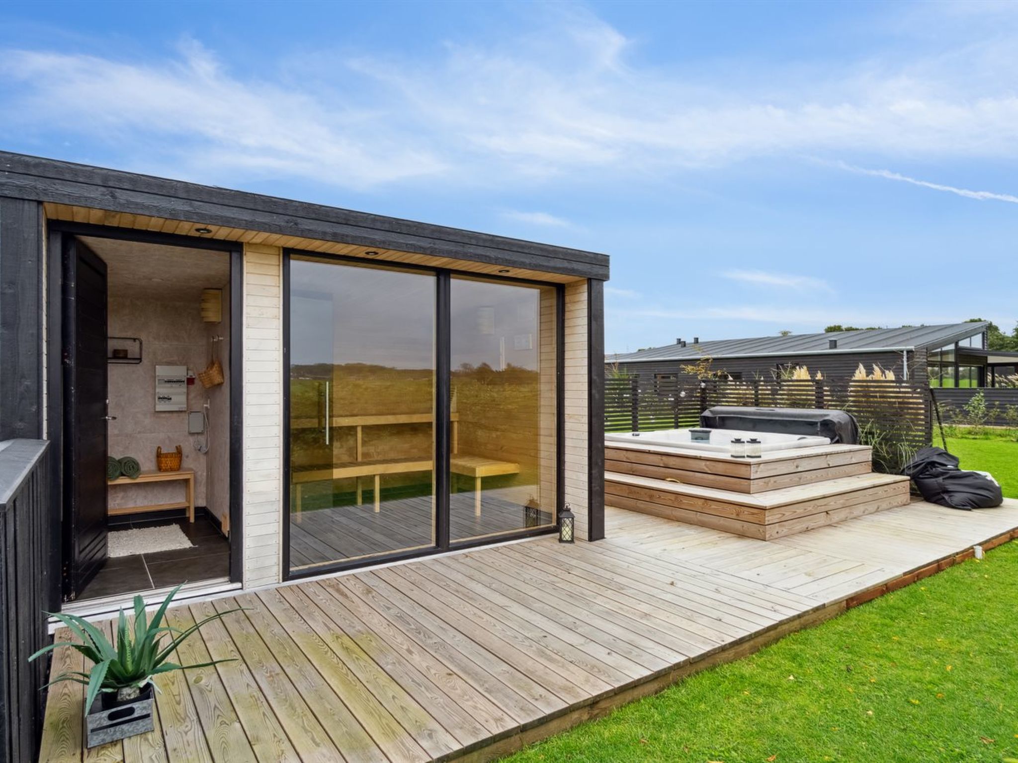 "Brothir" - 500m from the sea-Inside