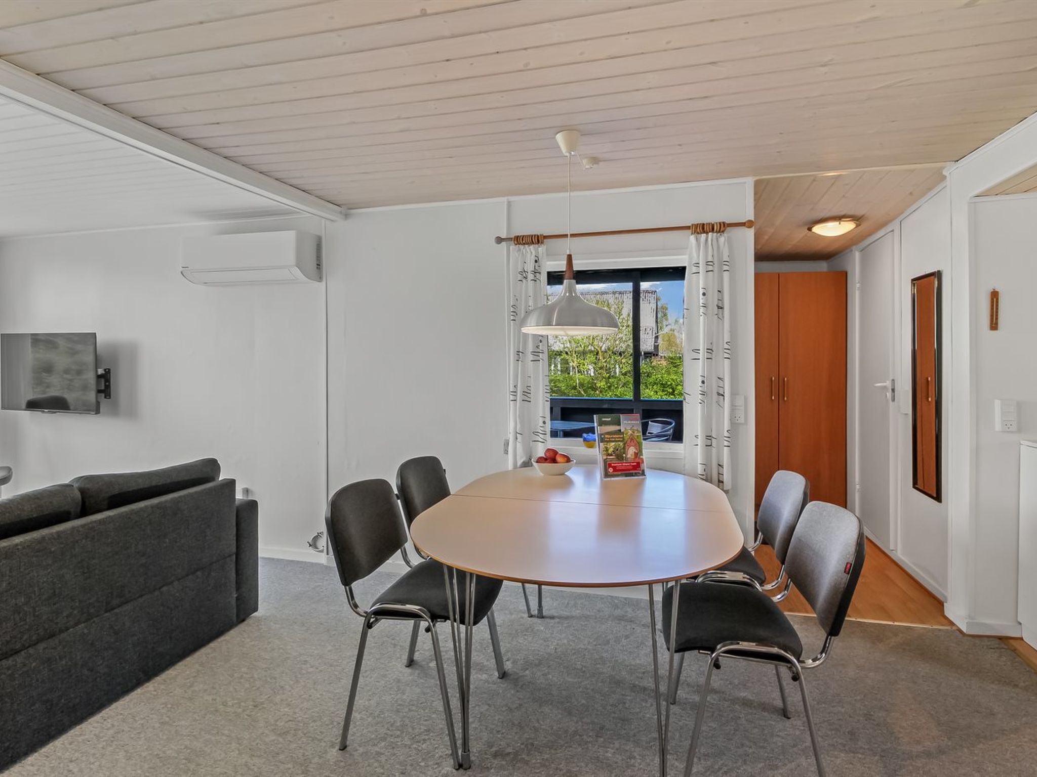 "Efraima" - 230m from the sea-Binnen