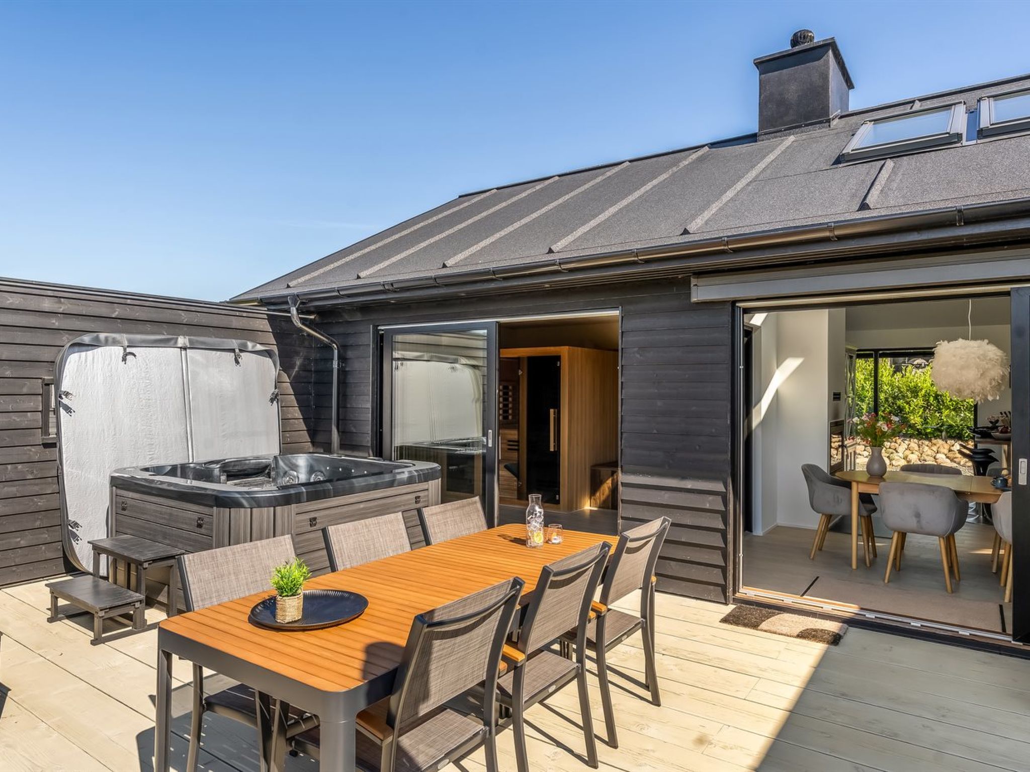 "Merve" - 250m from the sea - Buiten