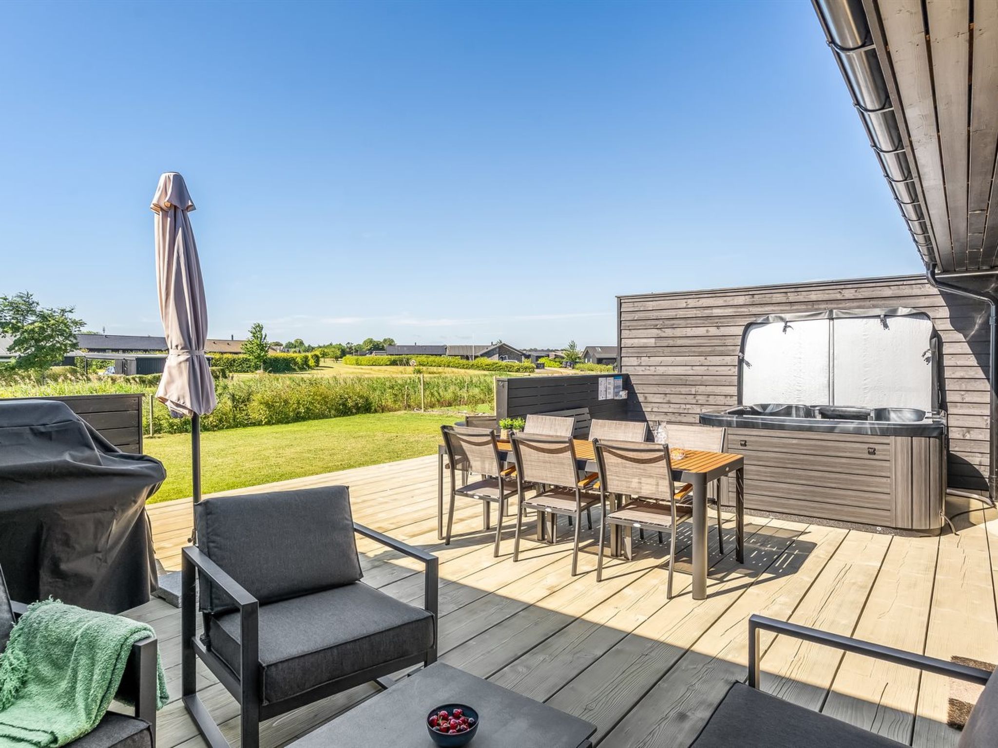 "Merve" - 250m from the sea - Buiten